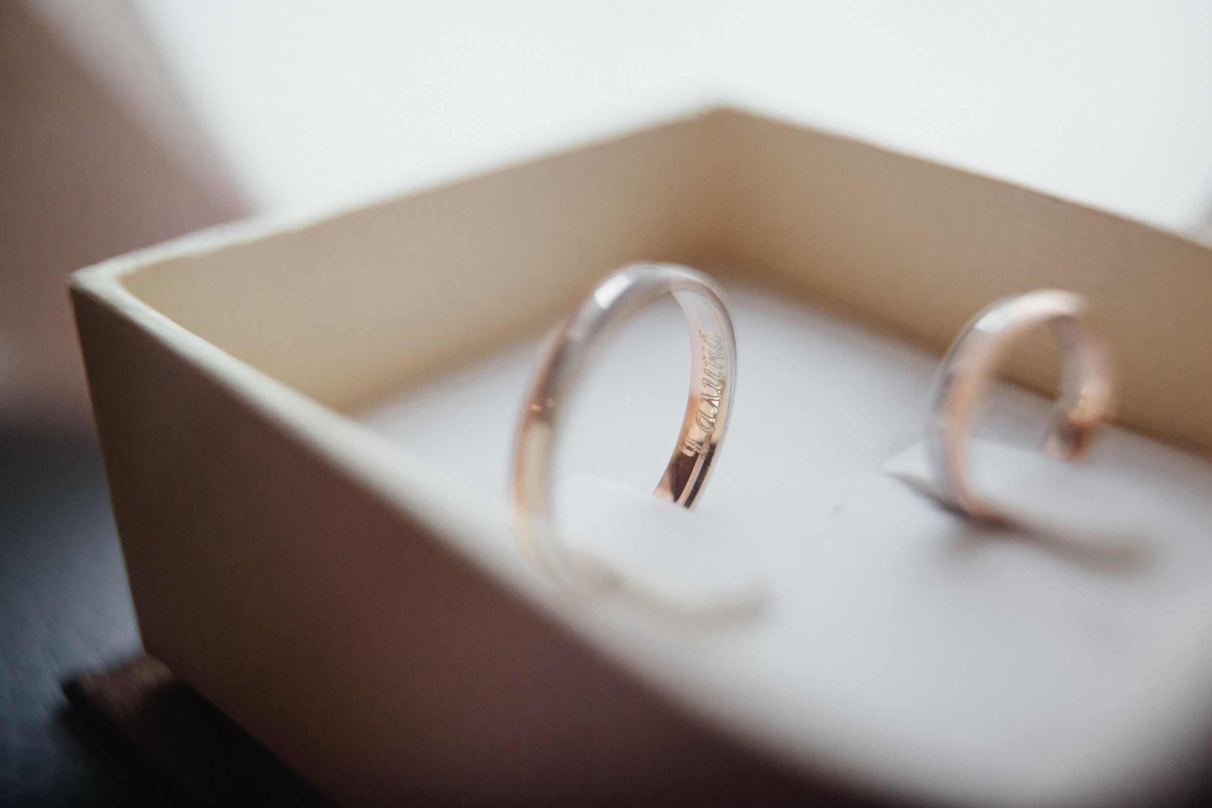 Нашепчи мне самых нежных глупостей, засмеюсь, уткнусь в твоё плечо. Душевный фотограф Ваших самых ярких событий Марина Погребняк