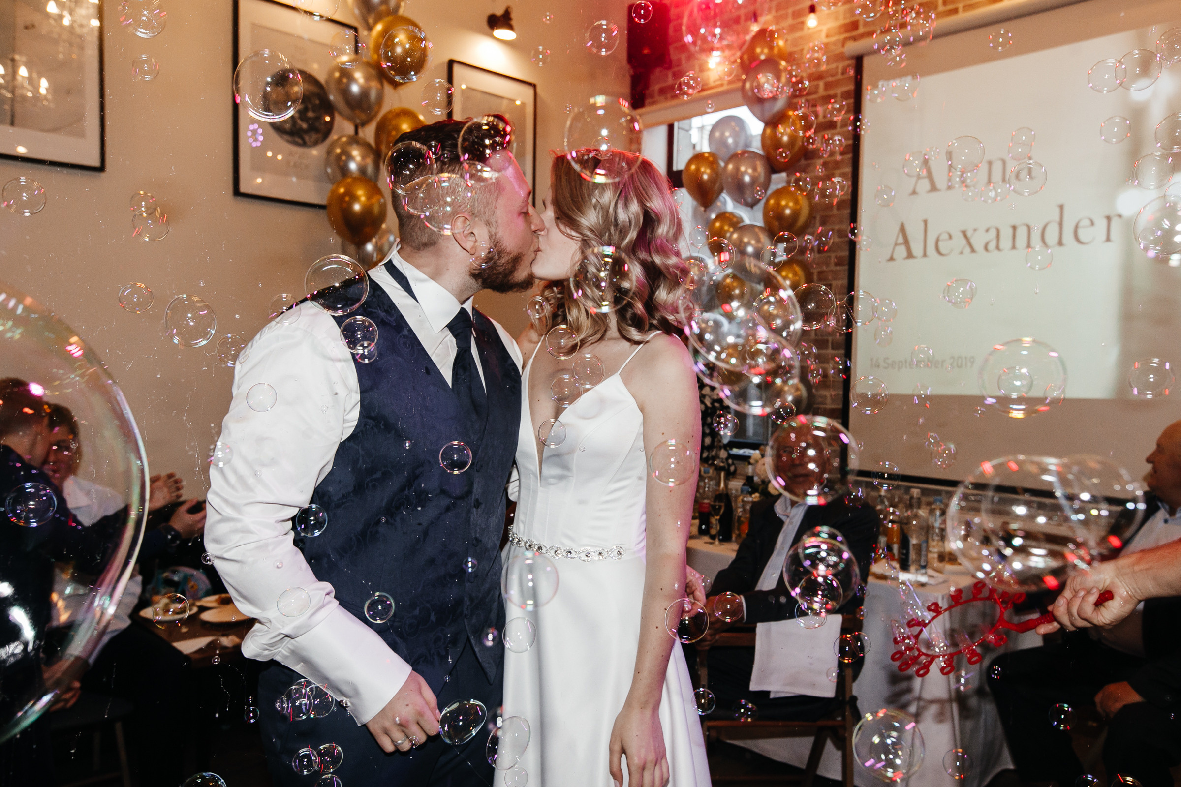 Счастье пахнет именем твоим. Душевный фотограф Ваших самых ярких событий Марина Погребняк