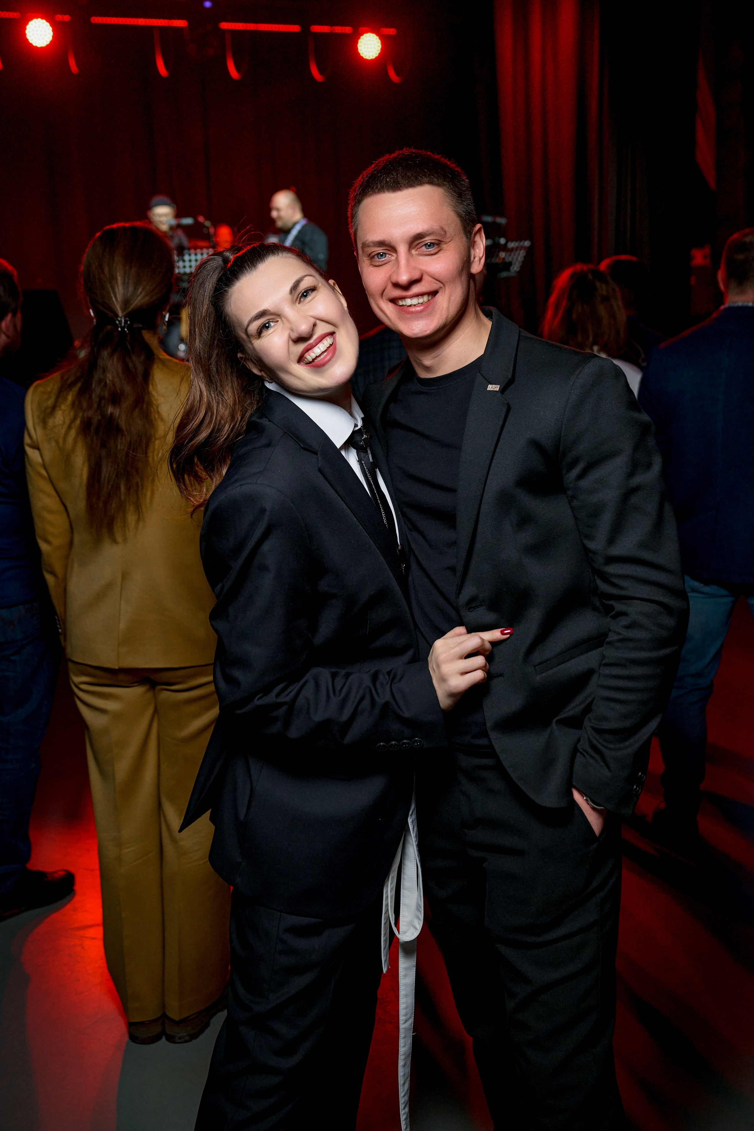 AXOFT. Максим Комаров — Профессиональный фотограф