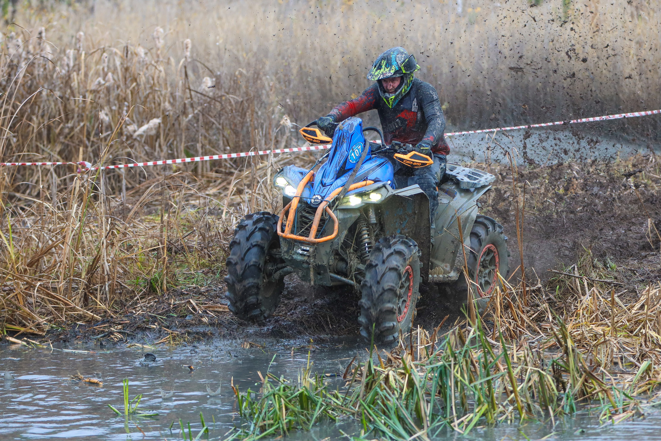 Гонки на квадроциклах Грязевое кольцо. Спортивный фотограф в Самаре