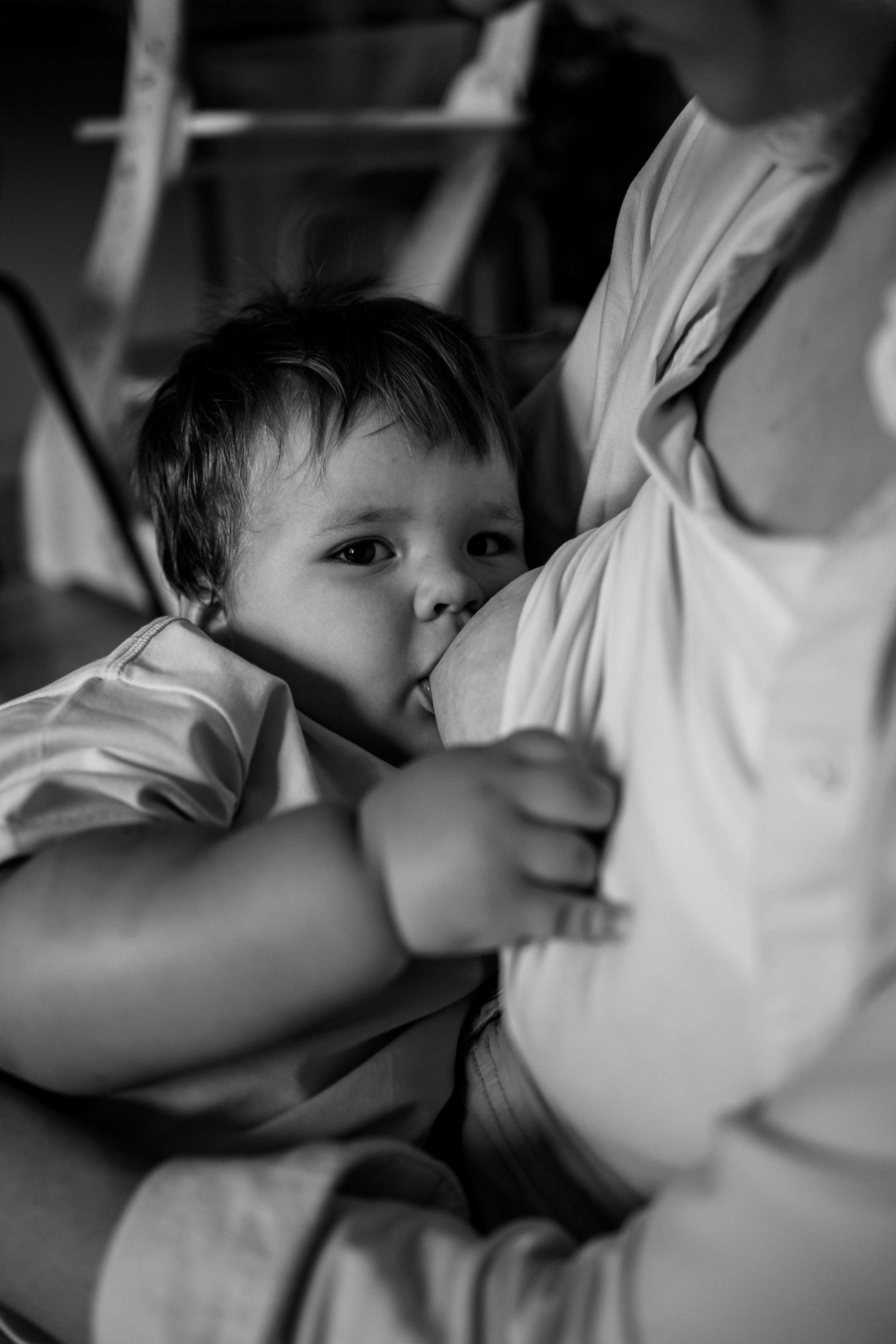 Алина и Дима. Фотограф грудного вскармливания в Москве Екатерина