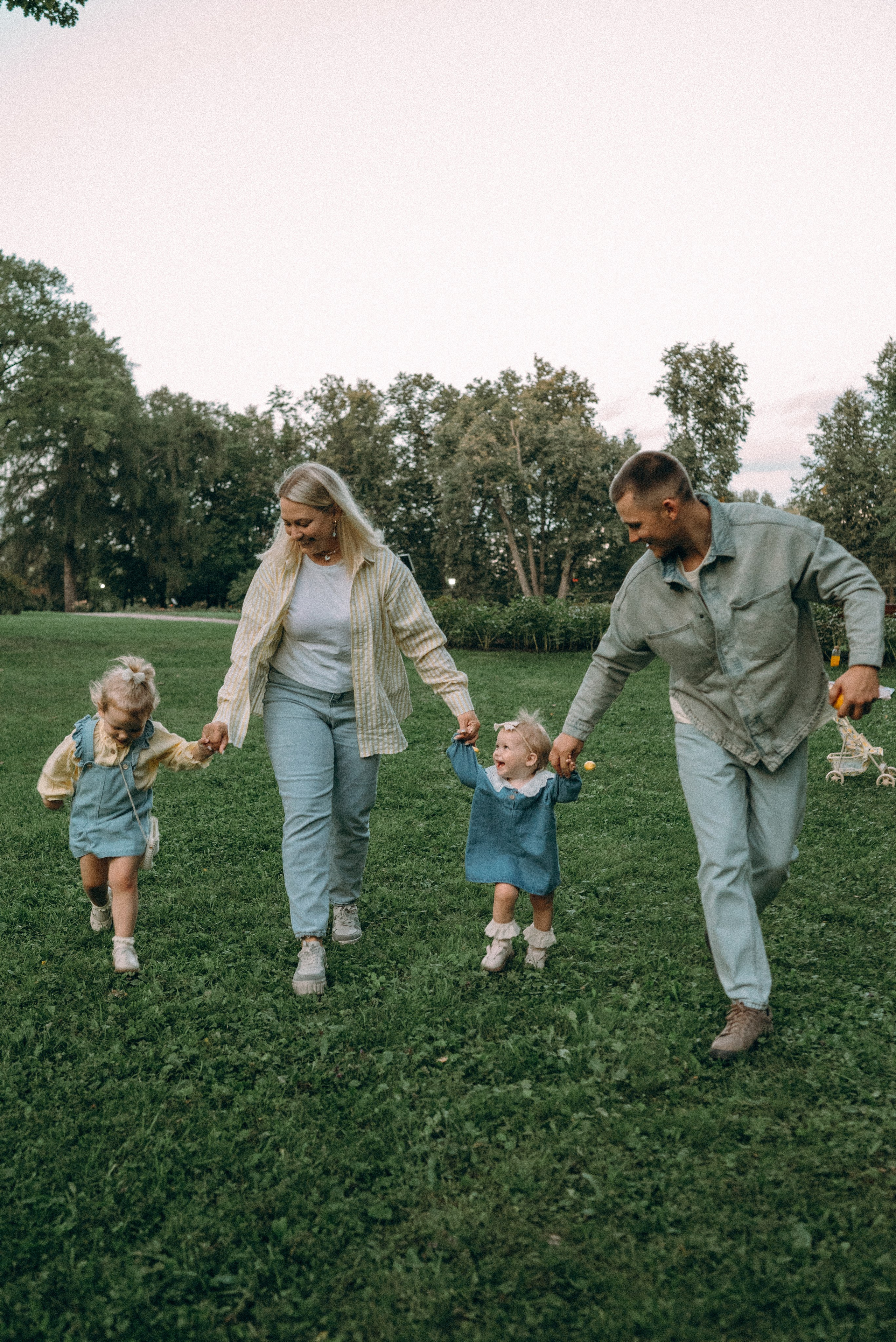 Петр, Людмила, Ася и Паулина. Семейный фотограф Юлия Власова