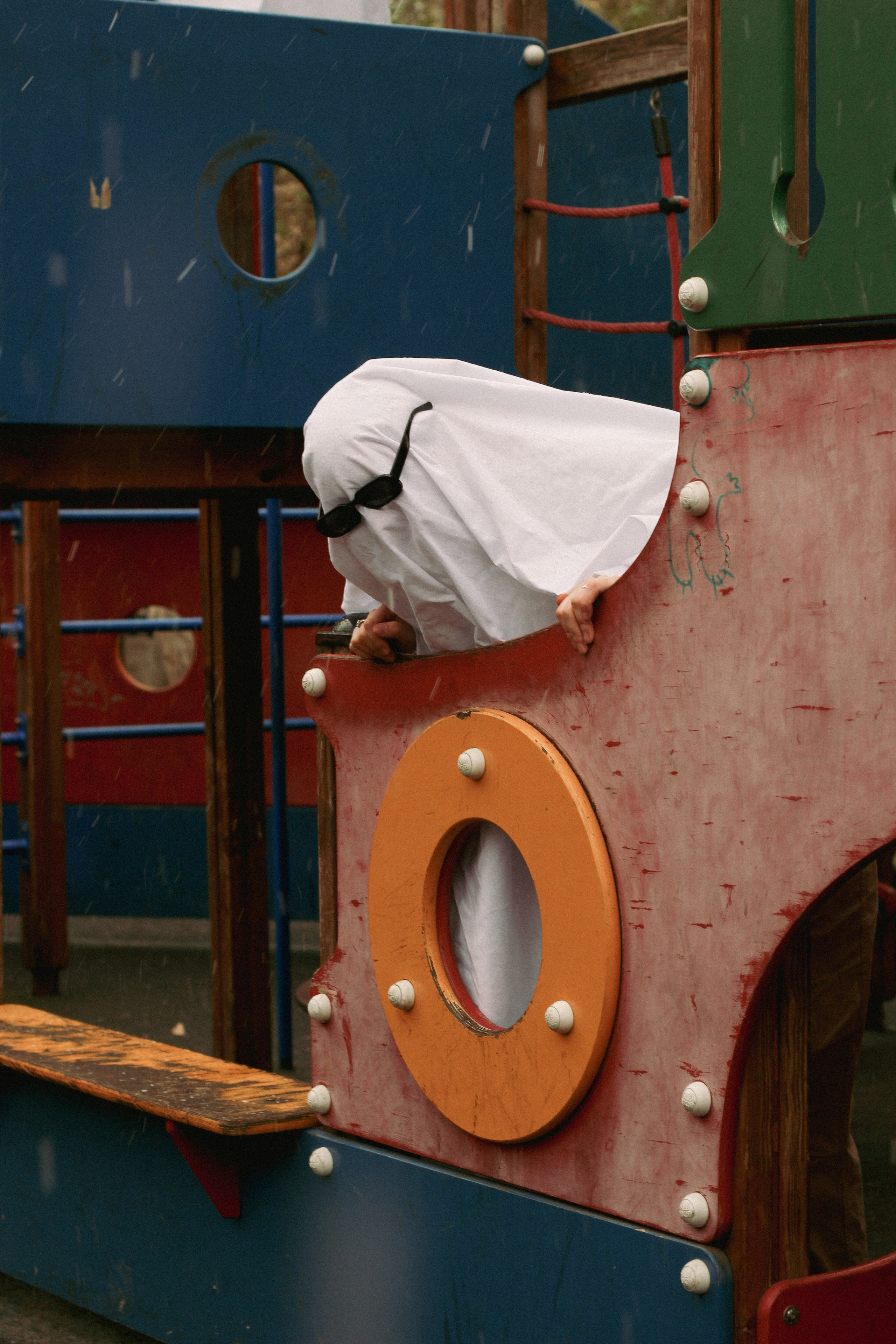 Милые привидения Алёна и Альбина. Фотограф Красноярск