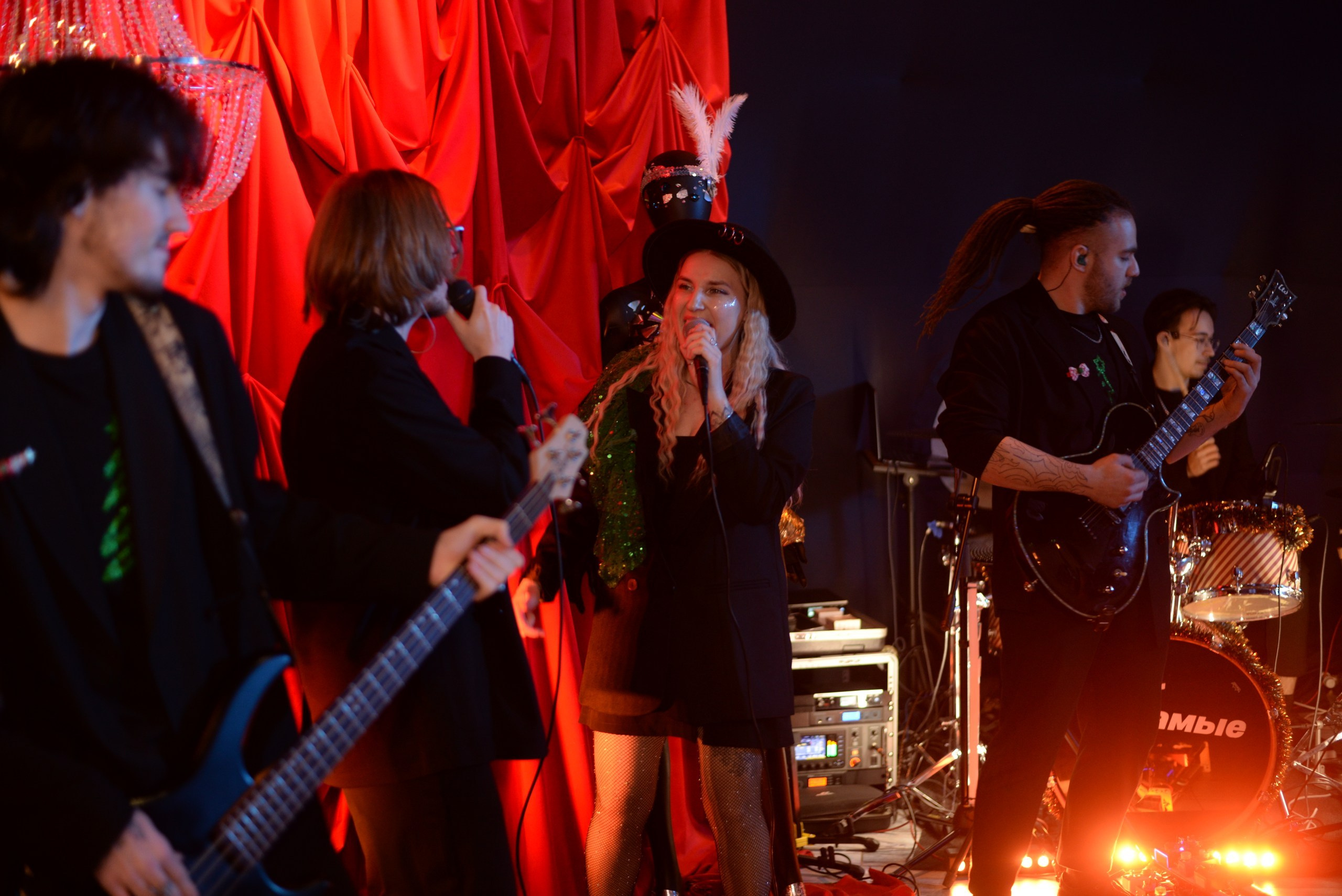 Корпоратив в стиле Казино. Кавер-группа «Те-самые» на свадьбу, корпоратив! В Туле, Москве, Калуге