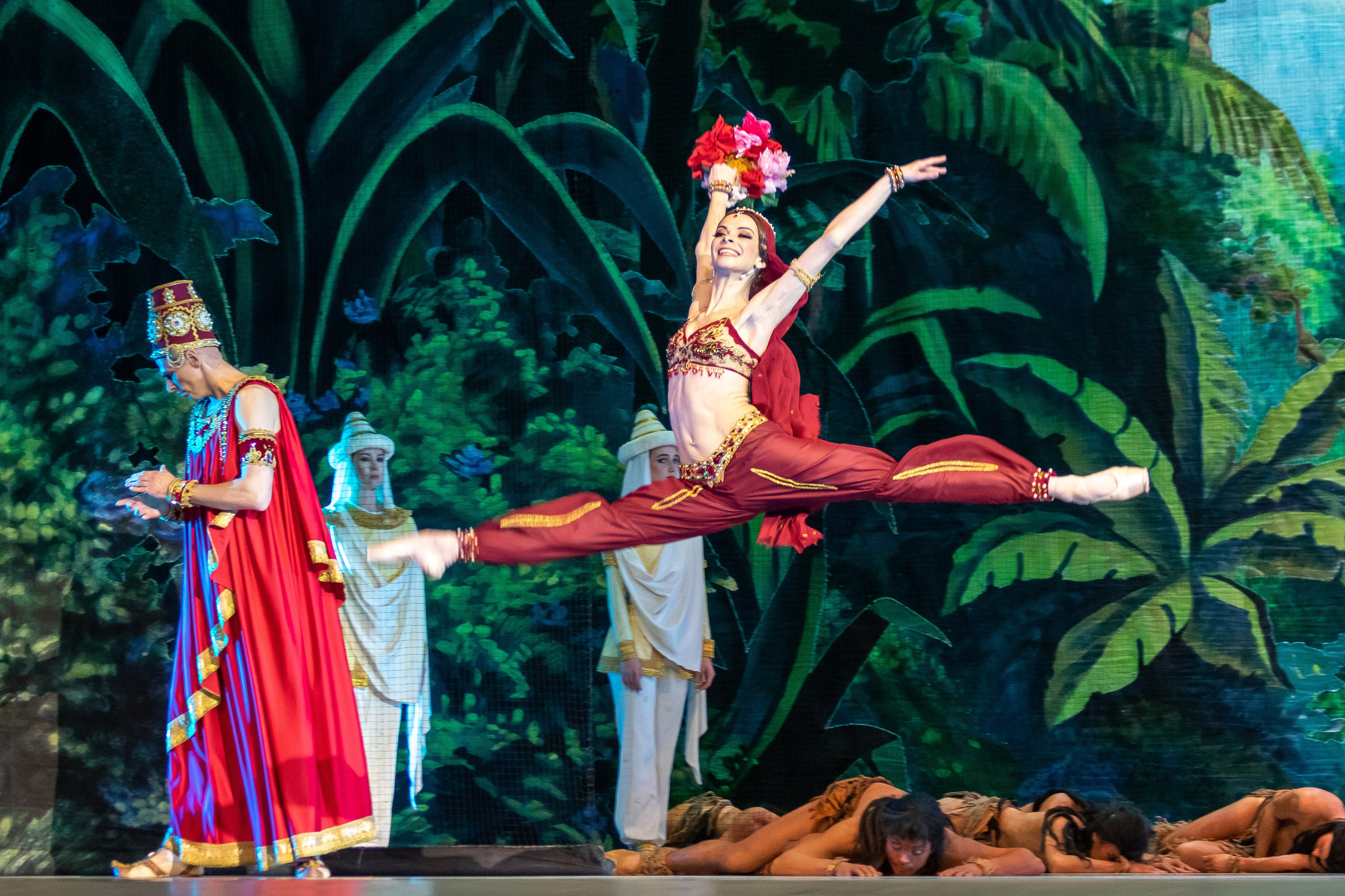 Театр. Балетный фотограф в Москве Галина Молчанова