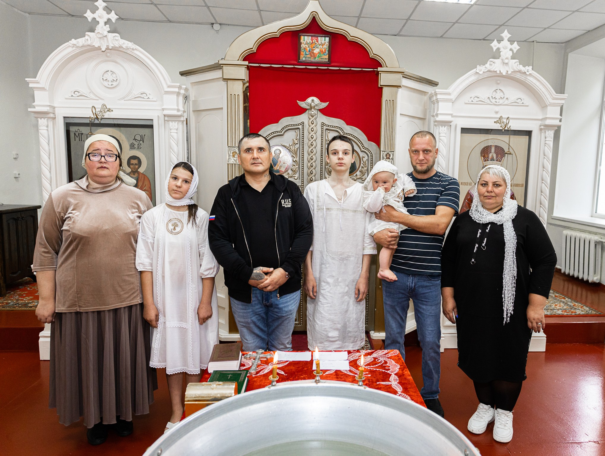 Свадьба, роспись в ЗАГСе, венчание, крещение, выписка из роддома — фотосъёмка. Визуальная упаковка брендов и проектов через фото и видеопроизводство