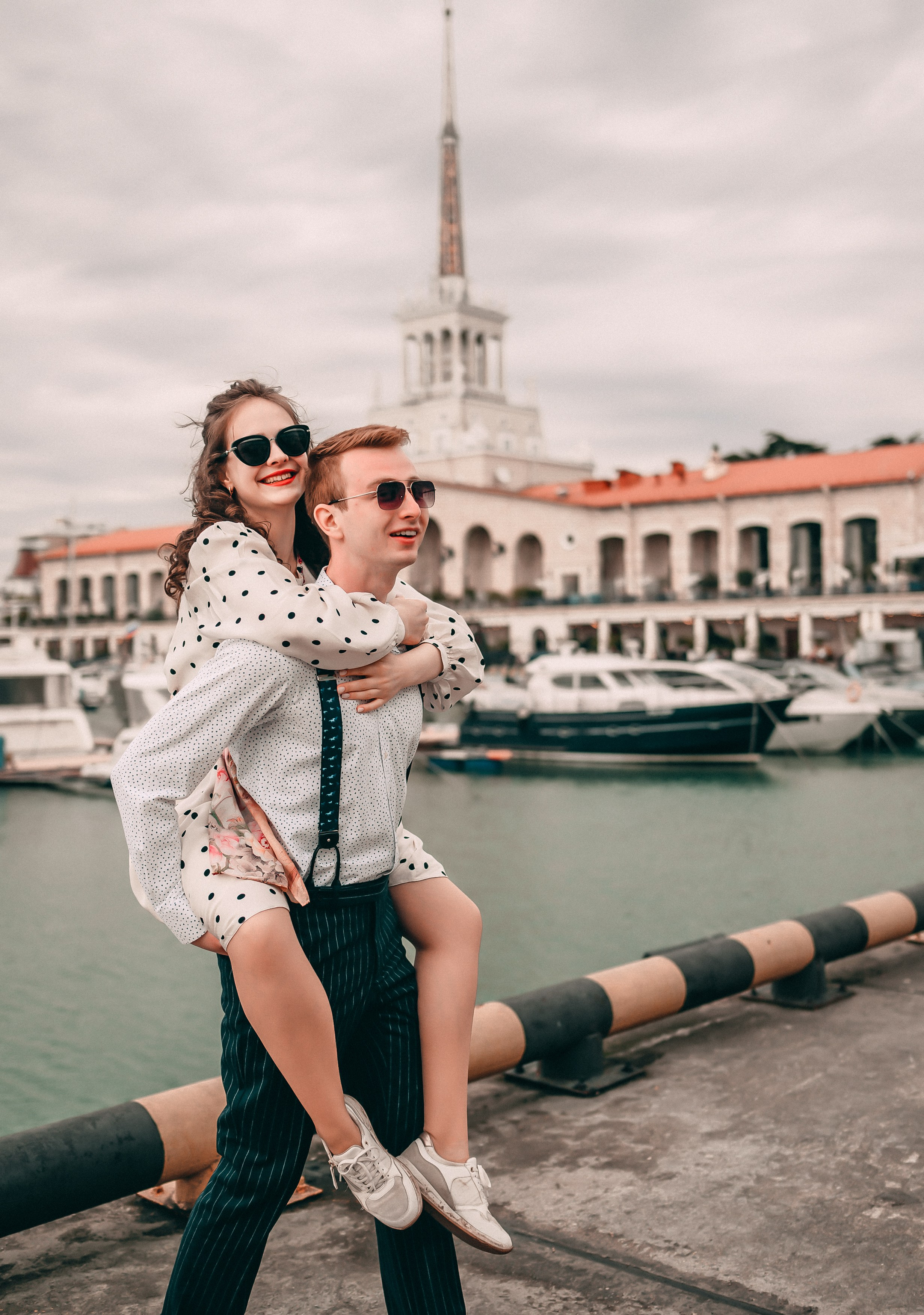 Сливовый сад, морпорт, пляж Ривьера. Свадебный и семейный фотограф София Невская