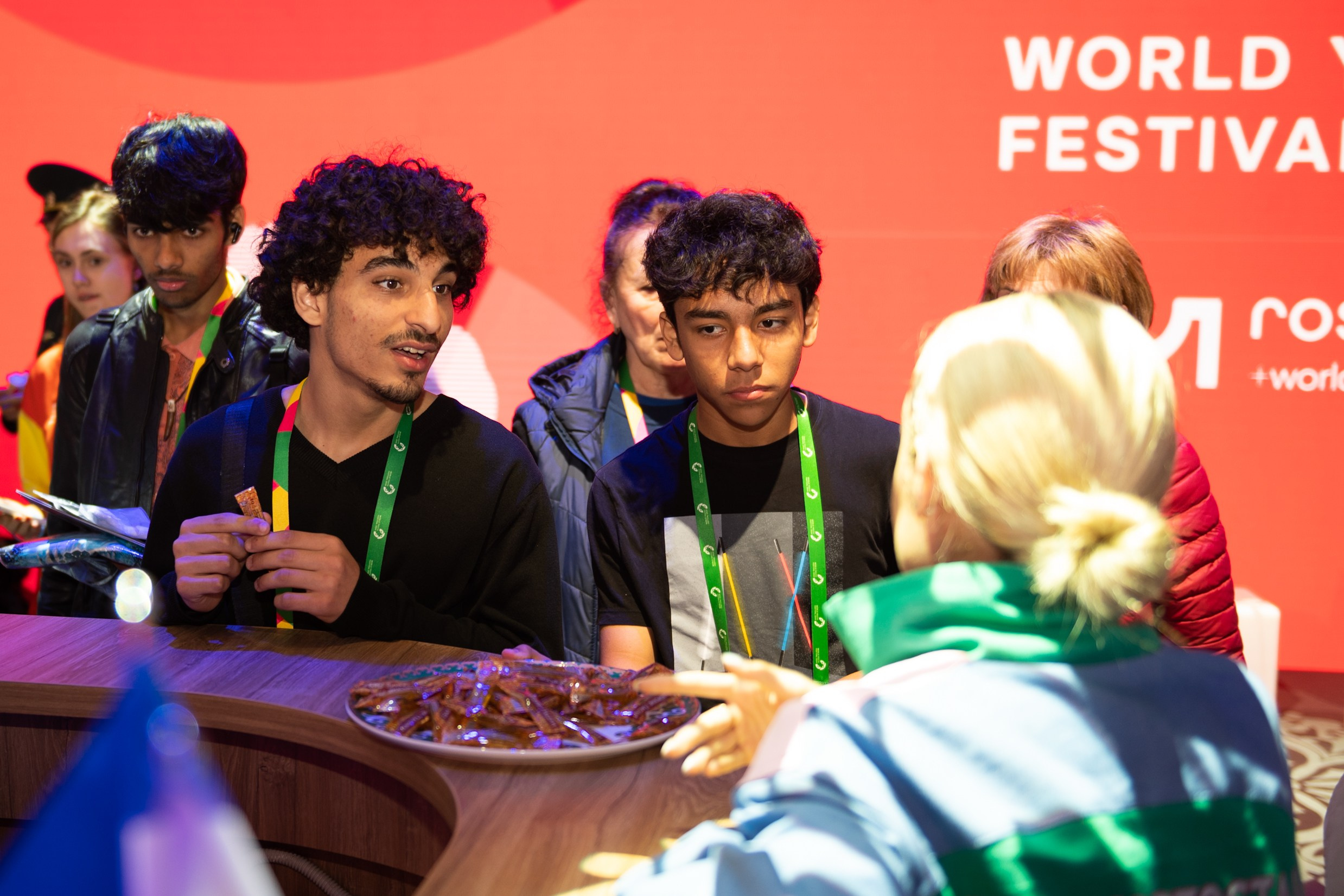 Всемирный фестиваль молодежи 2024. Свадебный и семейный фотограф София Невская