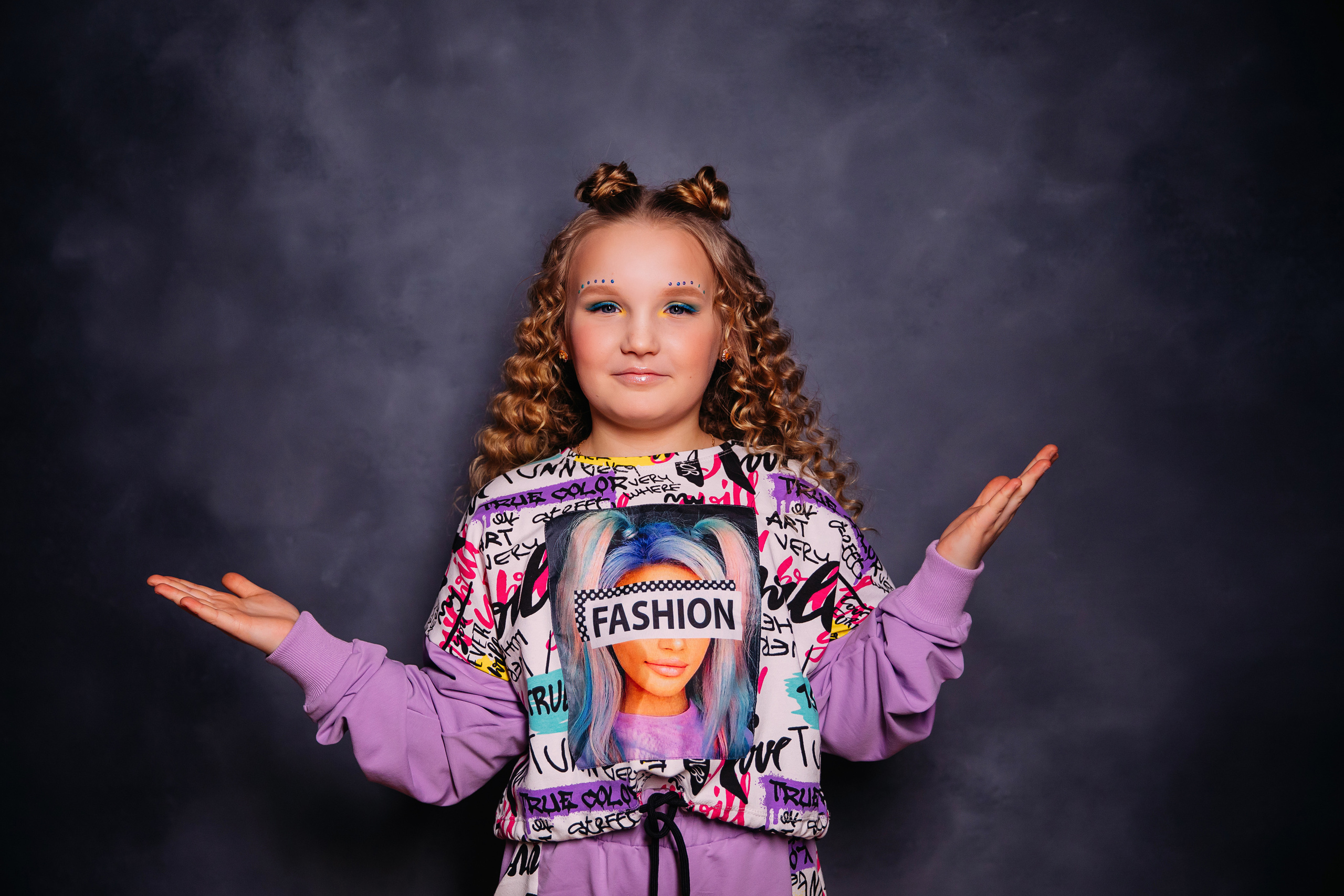 НЕОНОВЫЙ АРТ фотопроект для девочек. Женский и семейный фотограф Елена Петрова