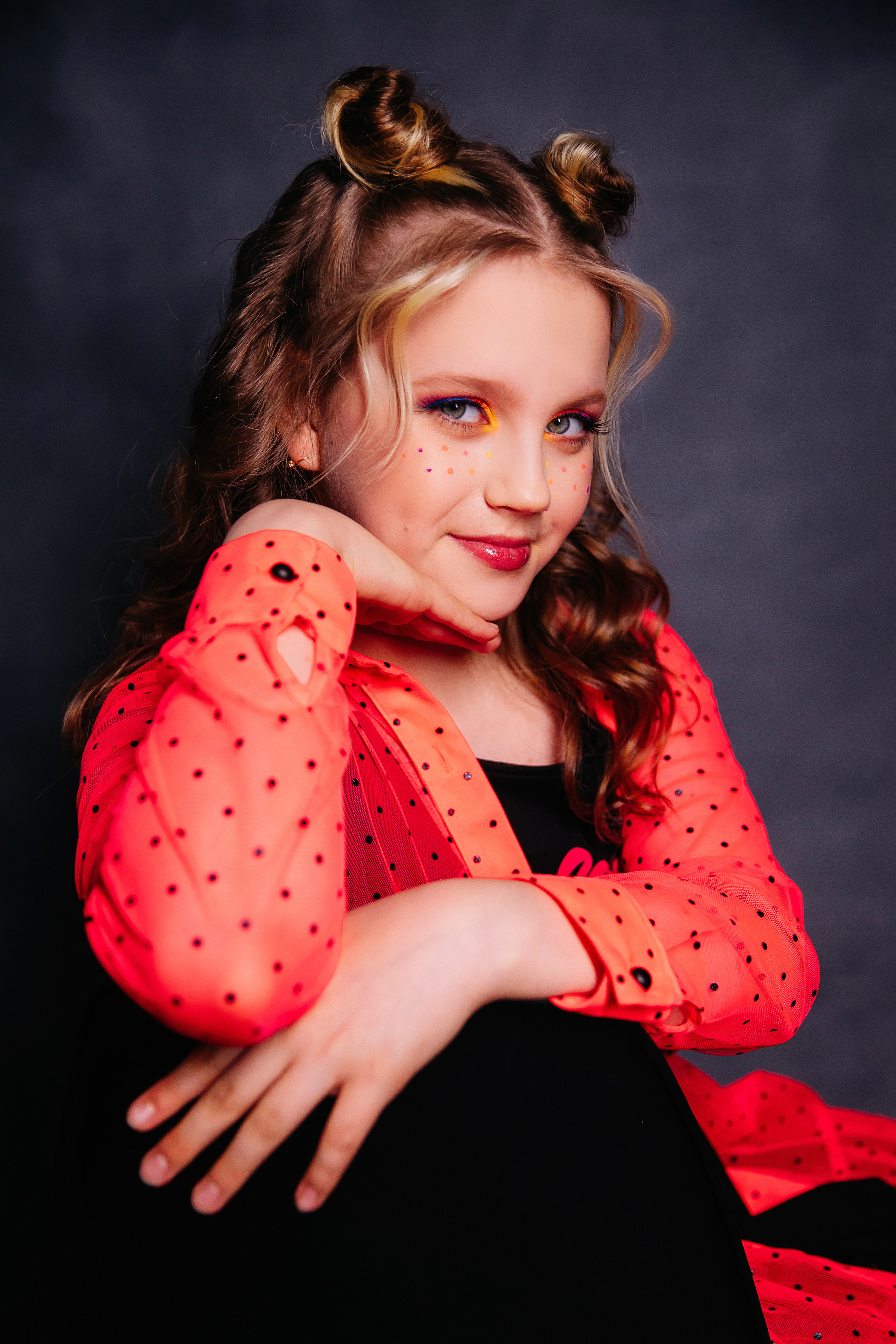 НЕОНОВЫЙ АРТ фотопроект для девочек. Женский и семейный фотограф Елена Петрова