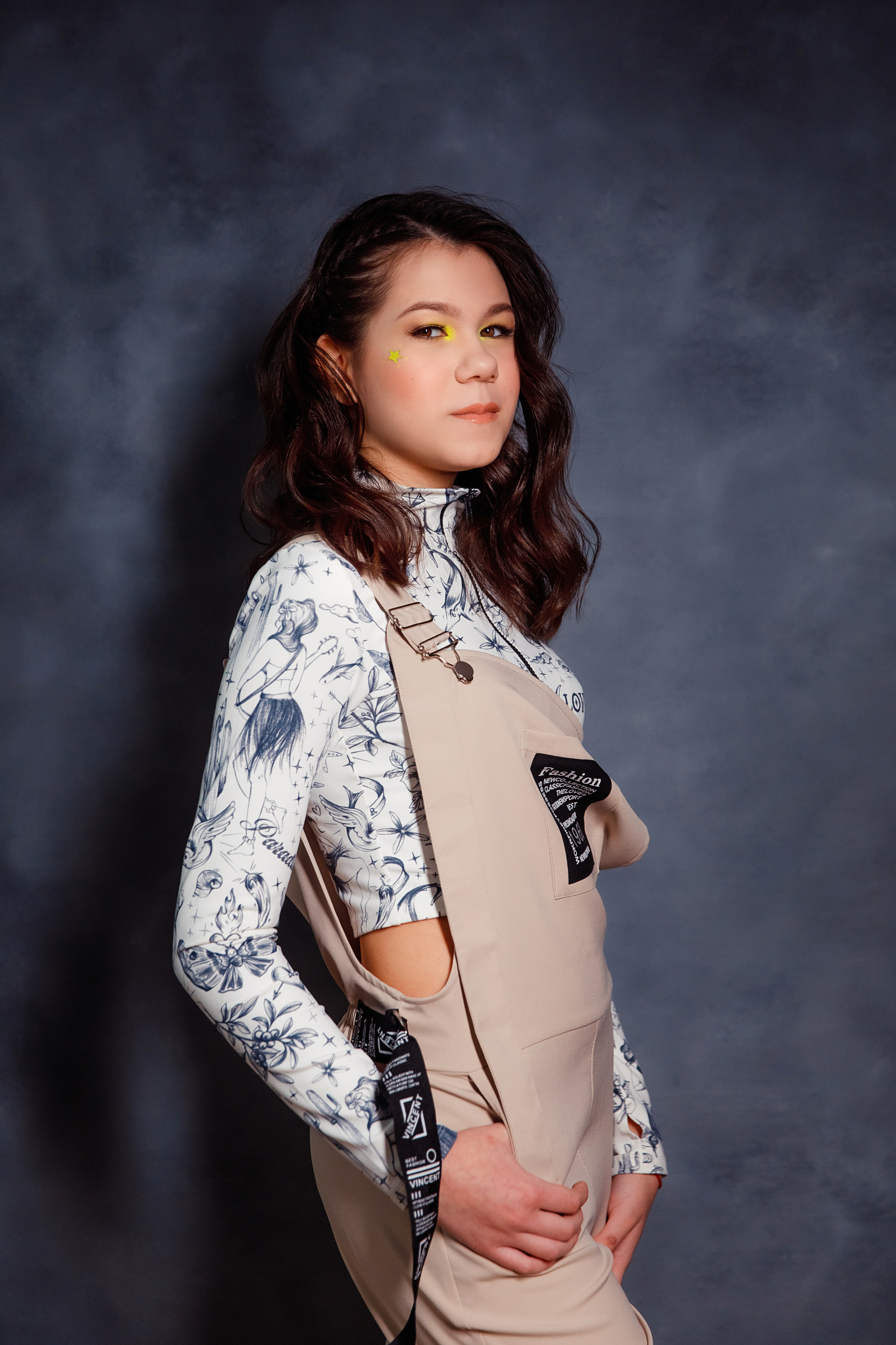 НЕОНОВЫЙ АРТ фотопроект для девочек. Женский и семейный фотограф Елена Петрова