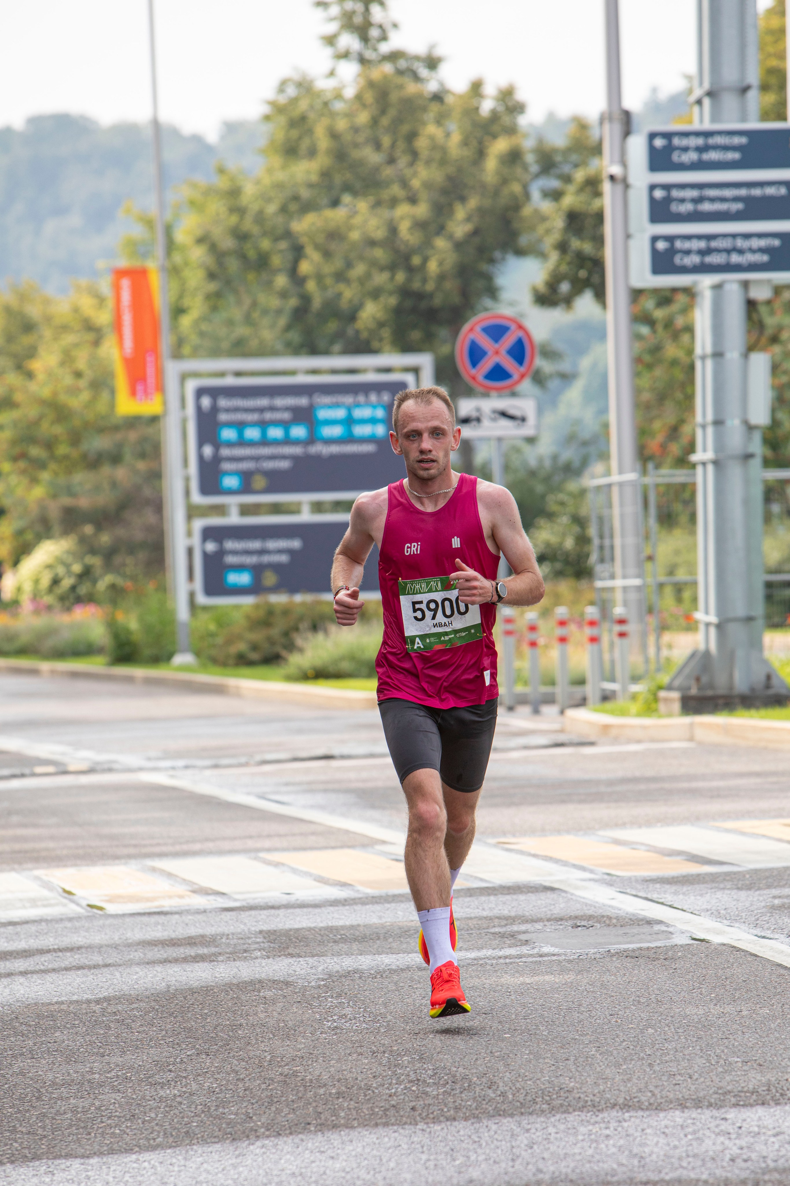 Полумарафон Лужники, 20 августа 2023 г. Фотограф Сергей Ловкий