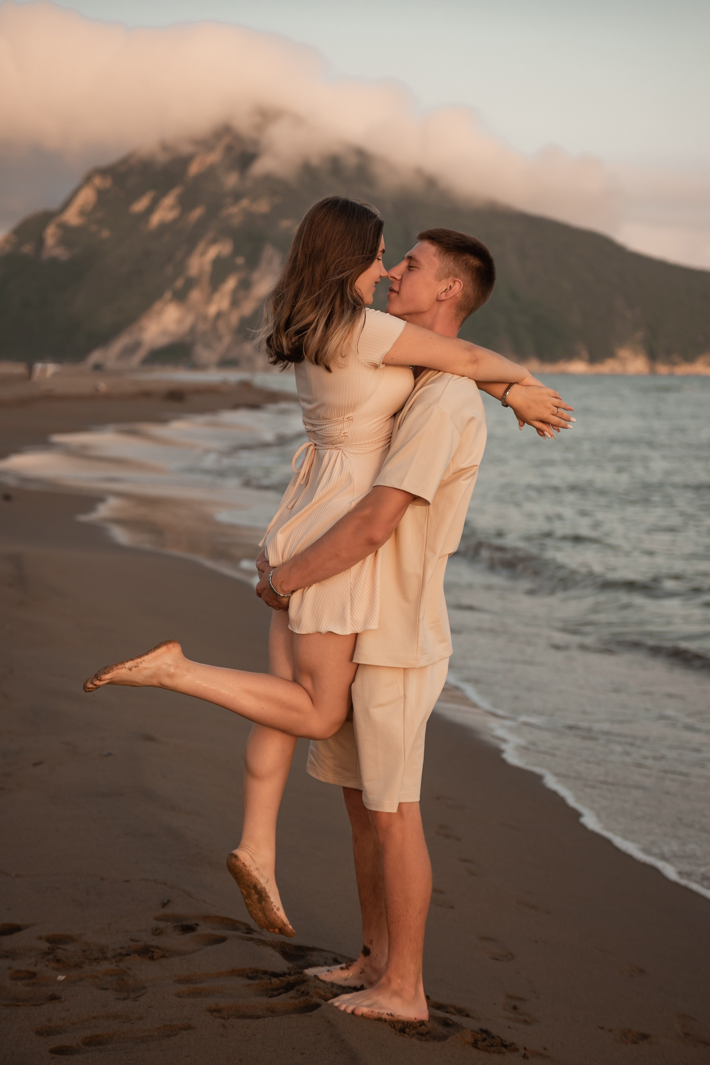 Свадьбы / love story. Семейный и свадебный фотограф Элеонора Головёнкина Калининград — Находка