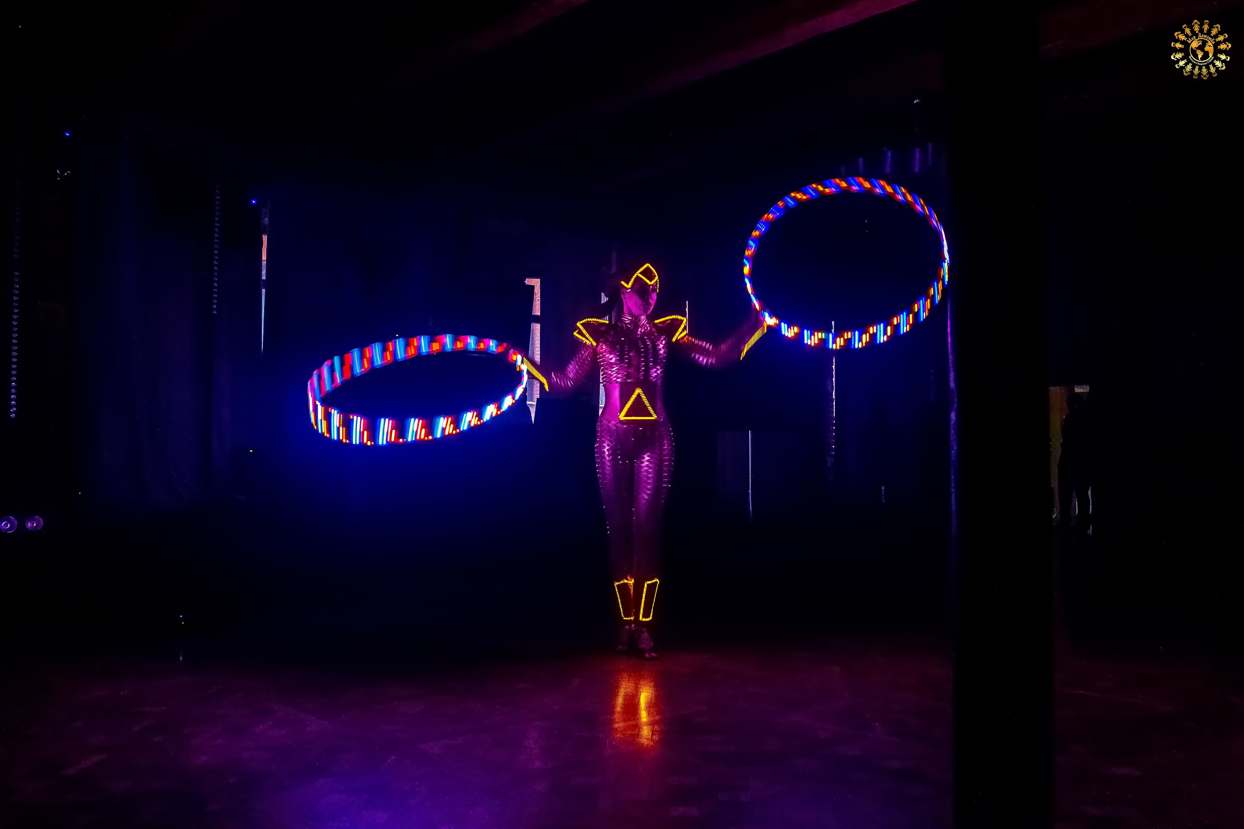 Выпускной 2023 (11-е классы) клуб «Джаггер», Москва. Репортажная съемка в Москве и области. Анималистика