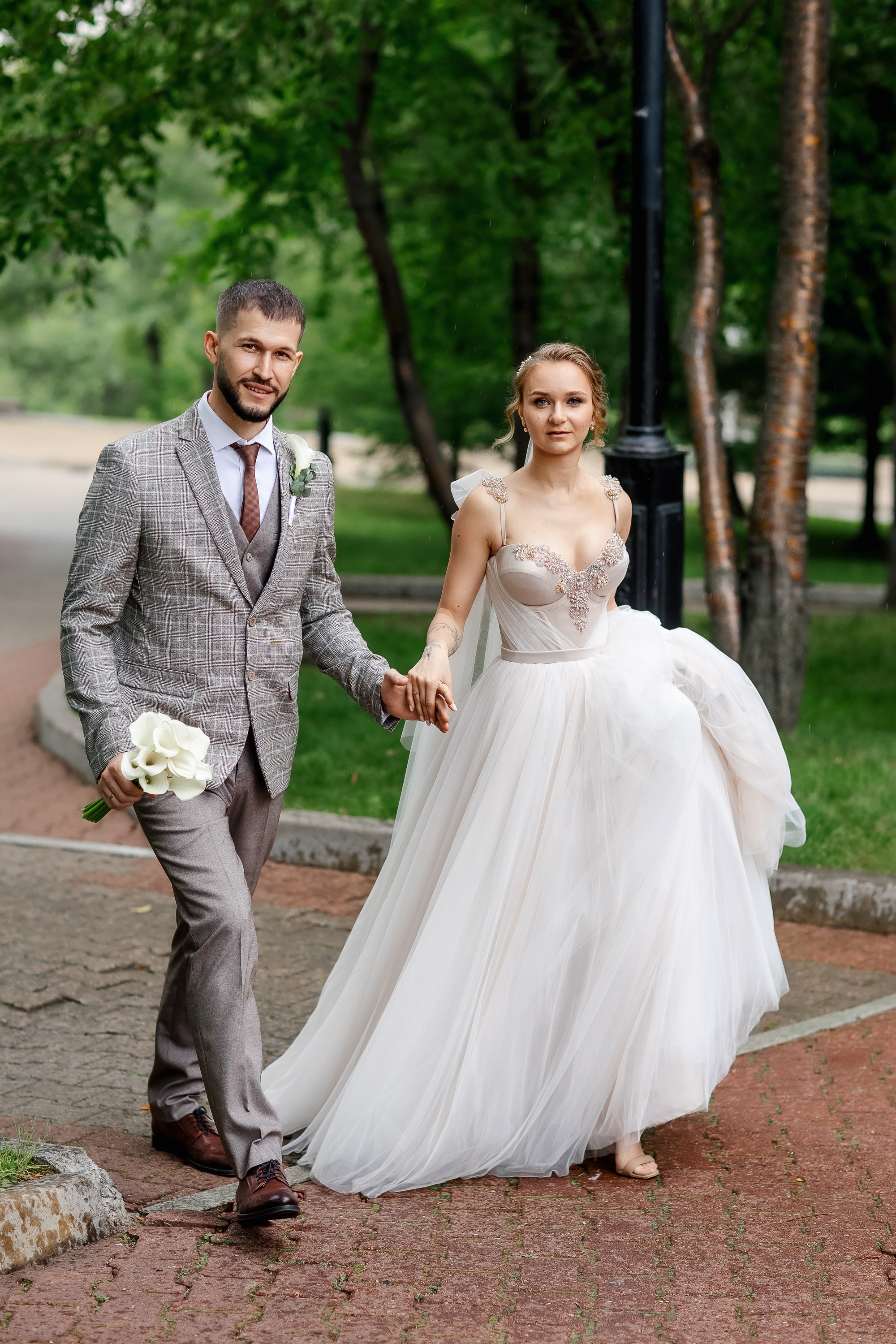 Степан и Ульяна. Утро. Загс. Прогулка. Дождь и солнце. Свадебный фотограф в Хабаровске