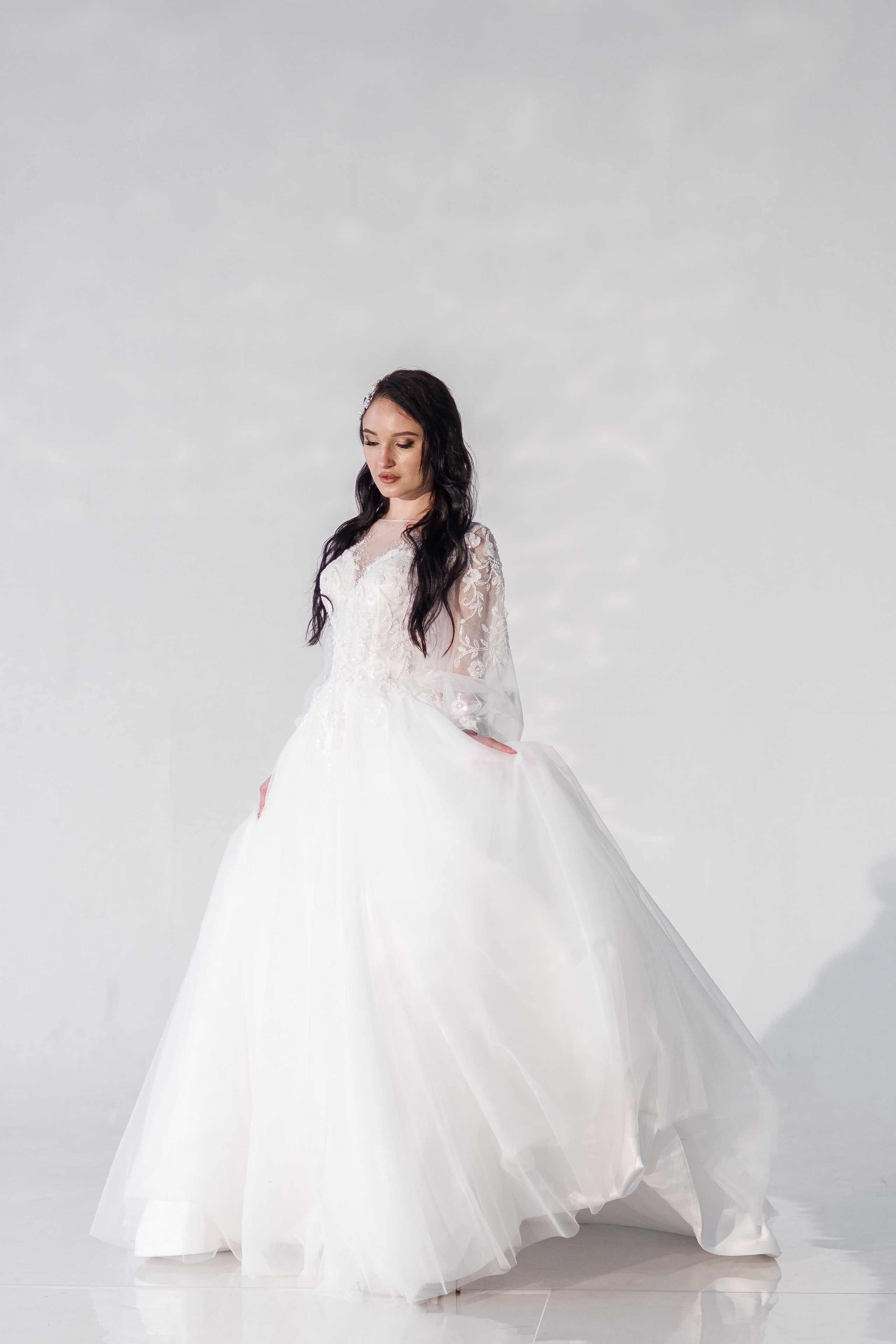 Платье невесты. Свадебный фотограф Вашкевич Денис