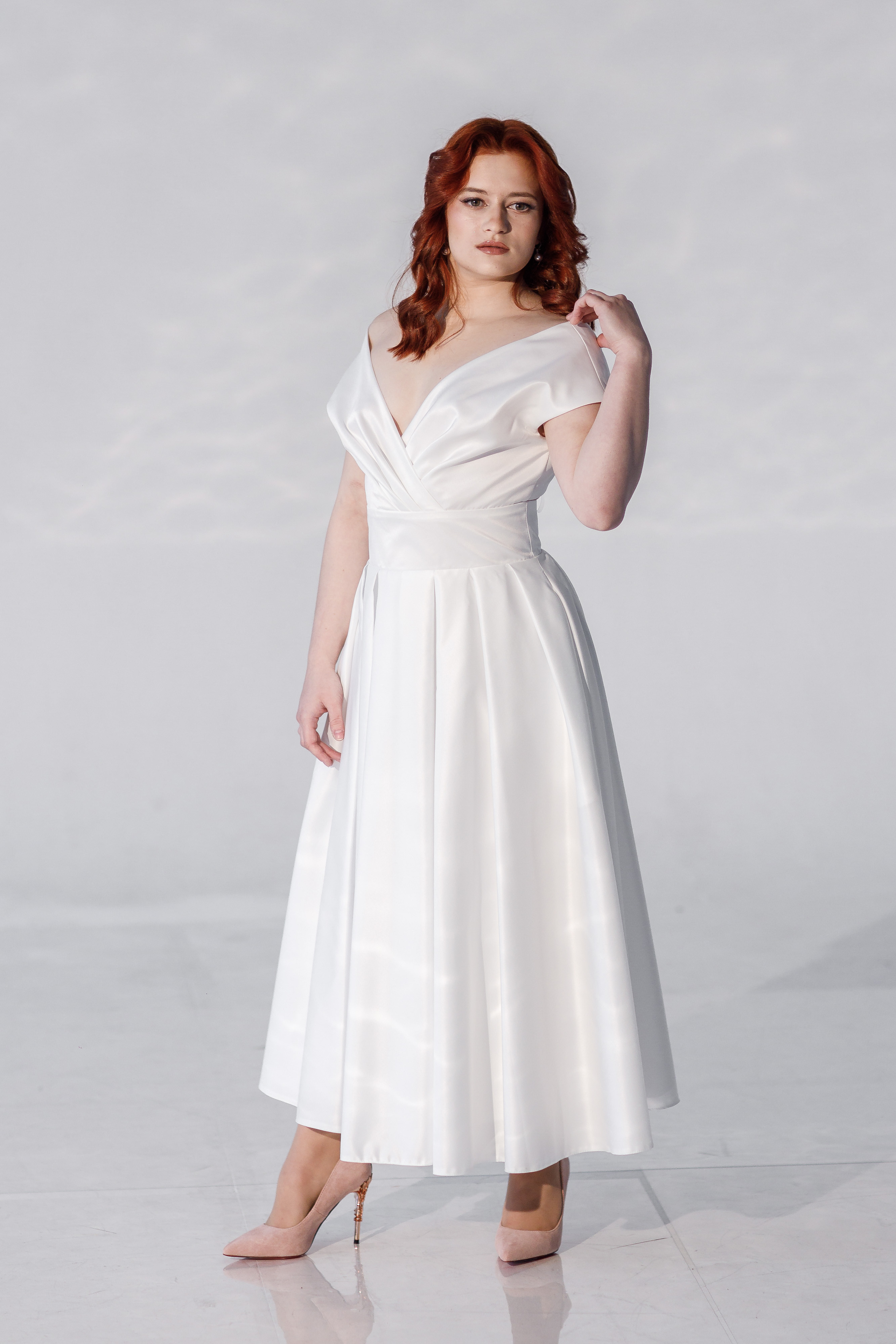 Платье невесты. Свадебный фотограф Вашкевич Денис