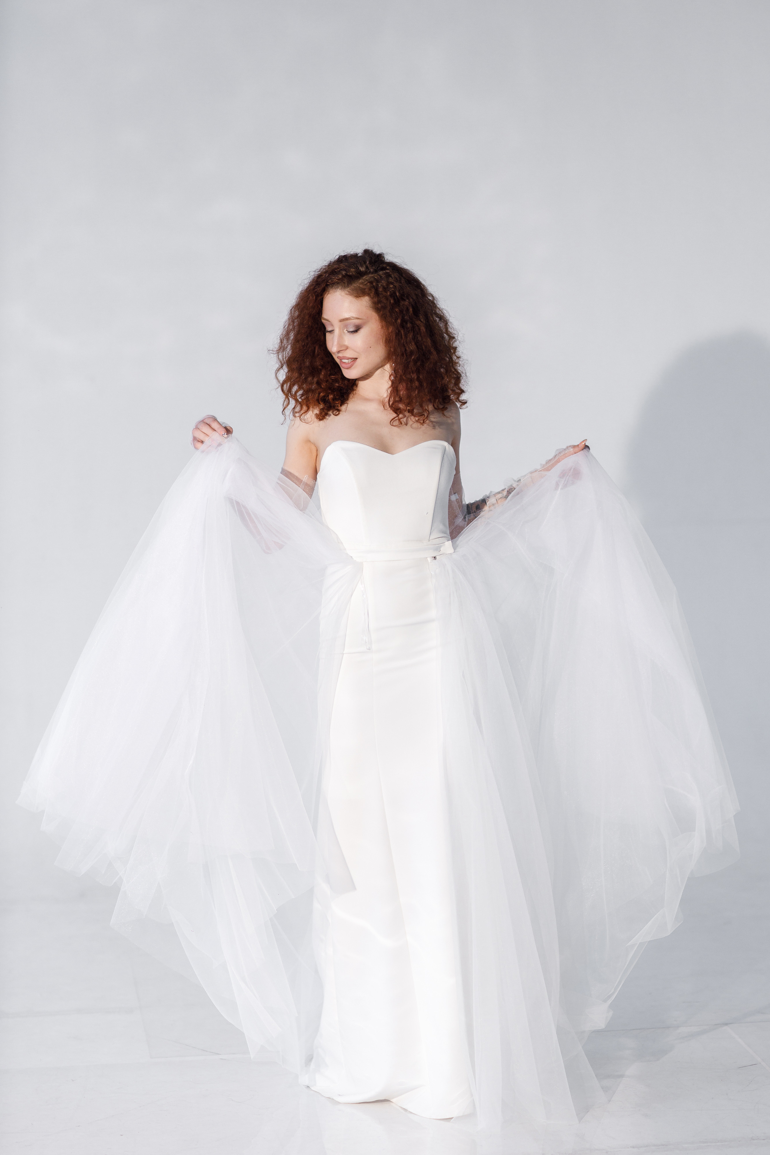 Платье невесты. Свадебный фотограф Вашкевич Денис