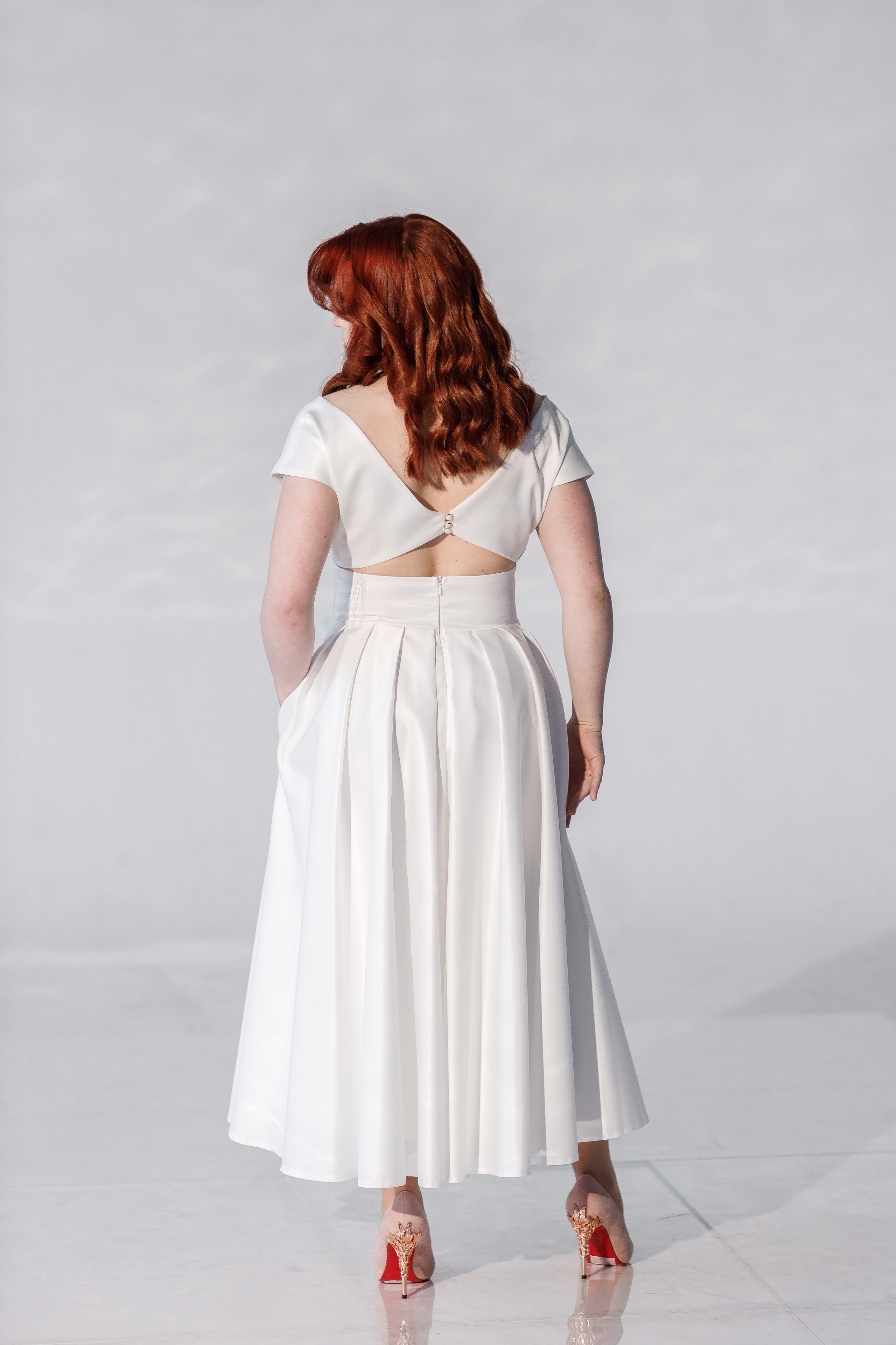 Платье невесты. Свадебный фотограф Вашкевич Денис