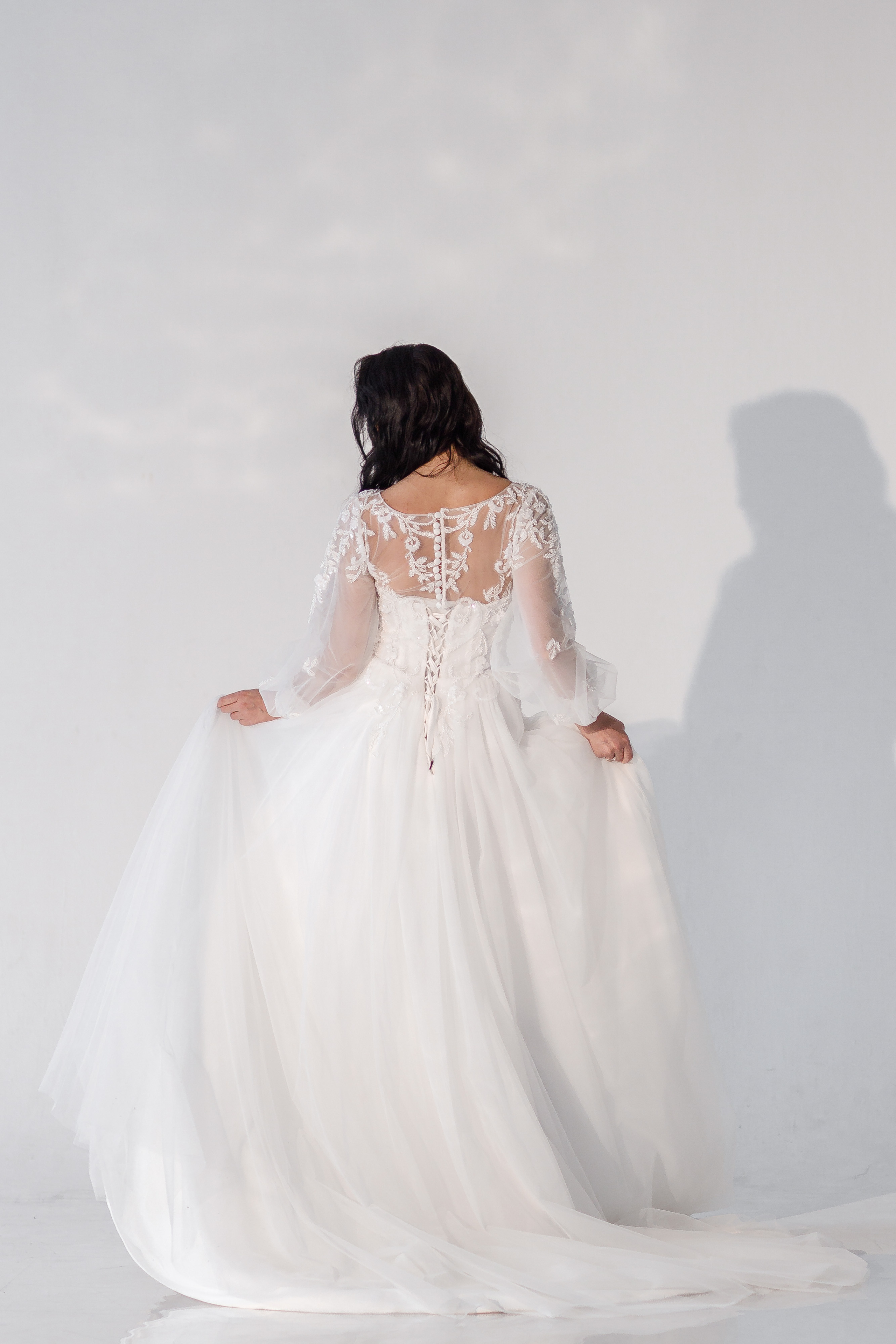 Платье невесты. Свадебный фотограф Вашкевич Денис