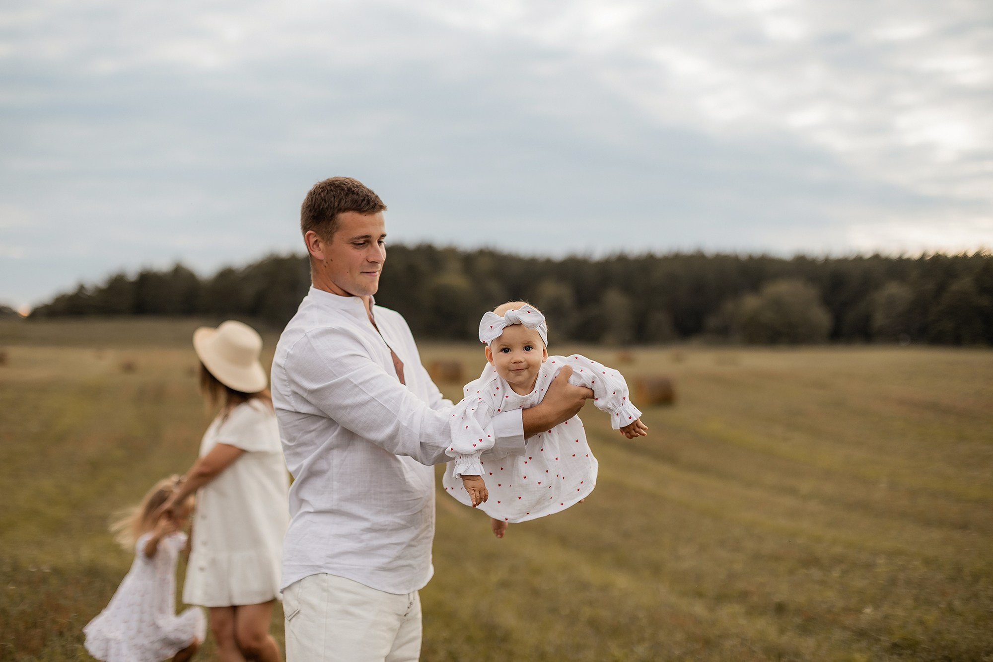 Лида, Витя, Поля, Уля. Семейный фотограф новорождённых в Серпухове Юлия Новикова +79637785957