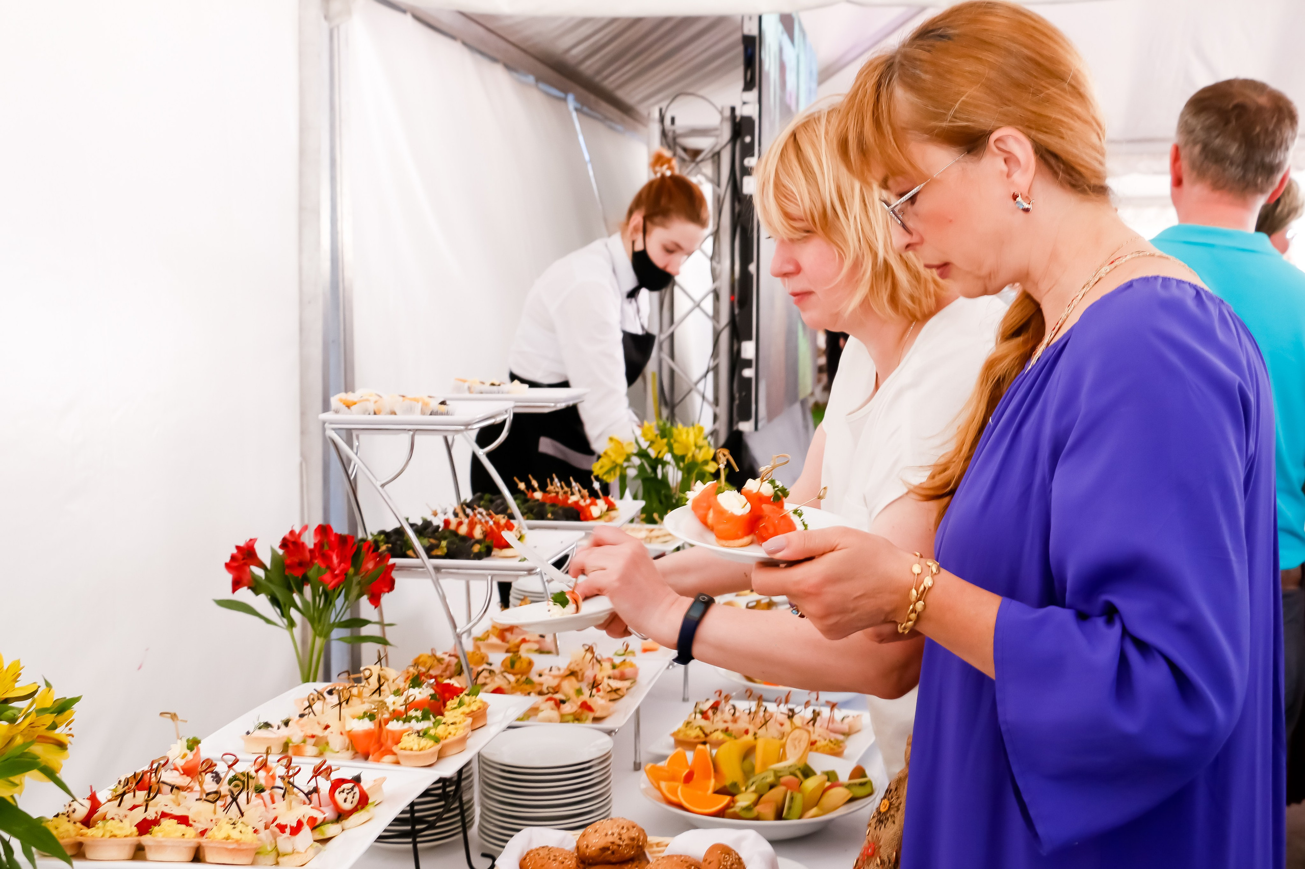 Корпорация МАЙ. Мария Ткаченко. Документальная фотография