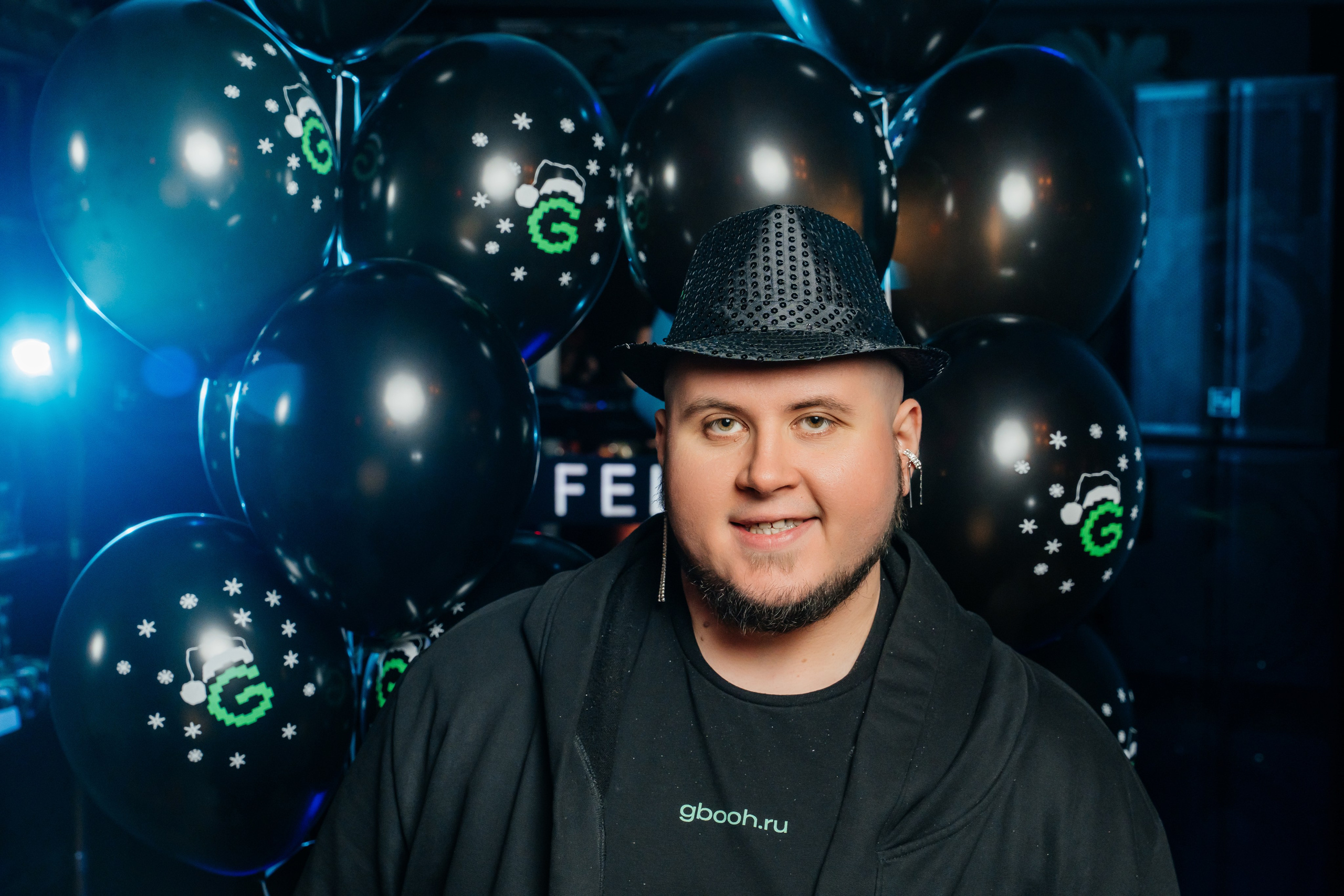 Фотограф на корпоратив. Свадебный фотограф в Новосибирске Maxfotonsk (Максим Сысолятин)