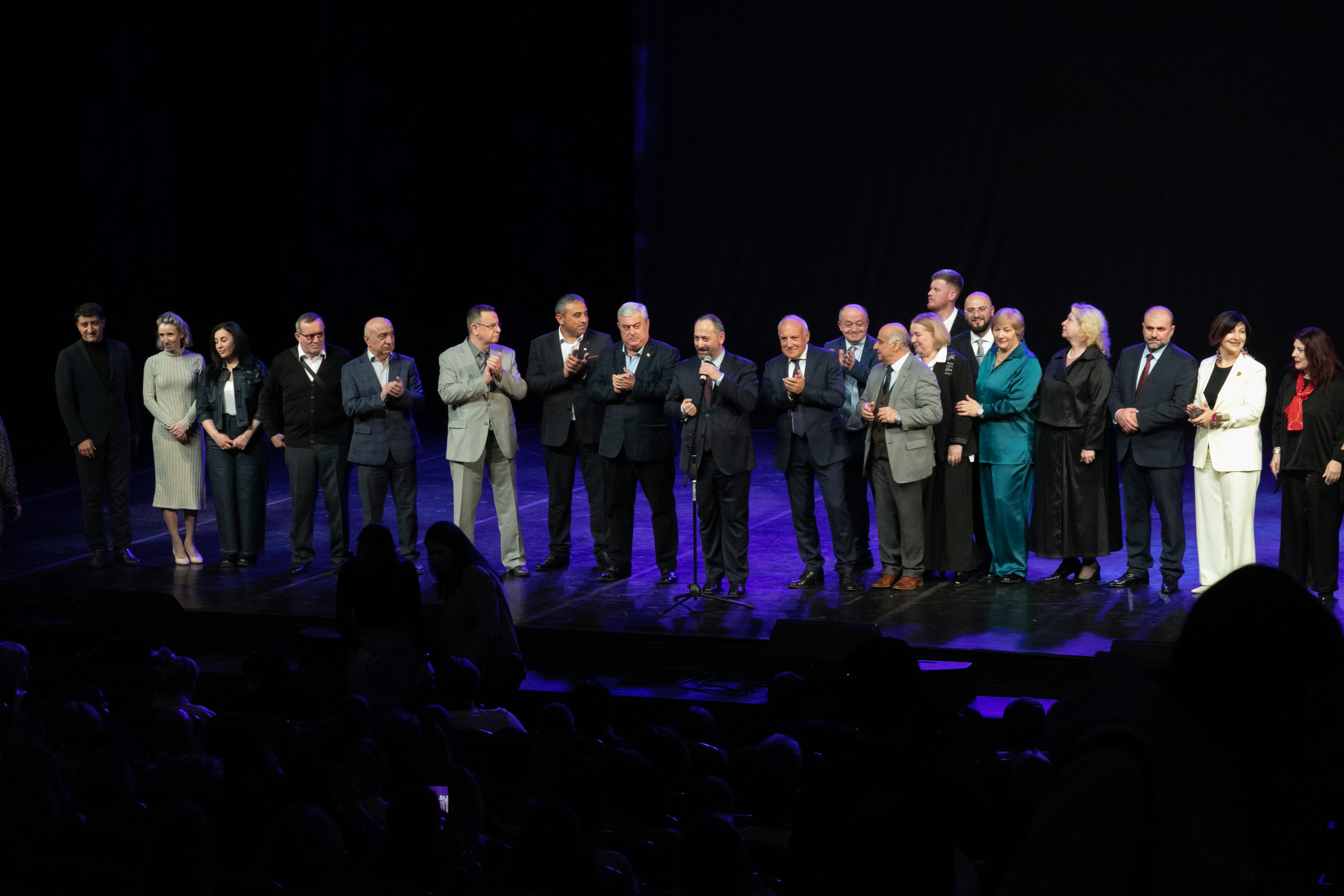 Концерт, грузинские танцы. Art photographer Nino