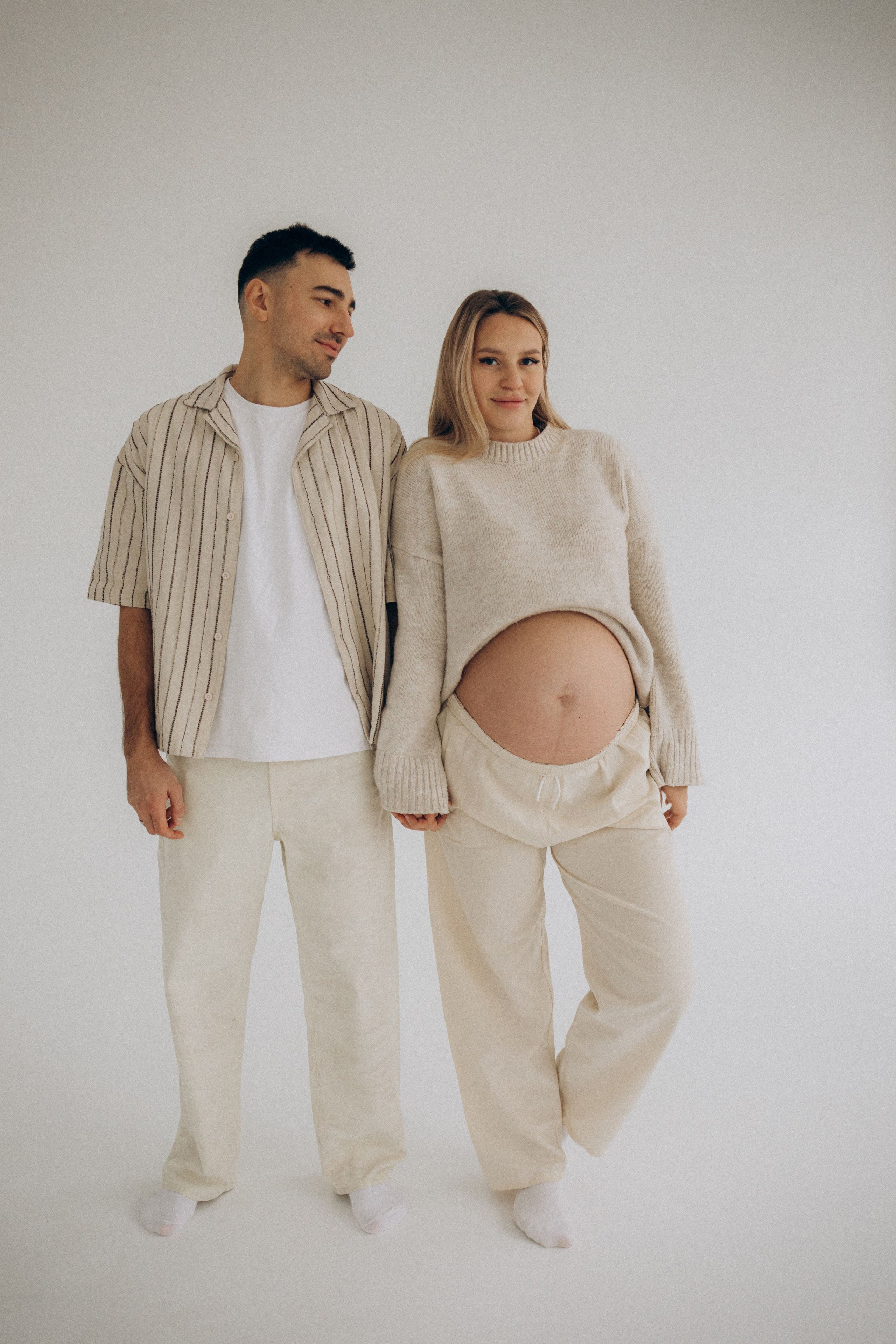 Семейная фотосессия Москва, семейный фотограф в Москве, Фотосессия беременности, фотосессия беременности в Москве, фотограф беременных Москва, фотограф беременных, фотосессия беременности в студии, фотосессия беременности в студии Москва, фотосессия в положении, фотосессия в ожидании, фотосессия в ожидании чуда, семейная фотосессия беременности, фотосессия беременности с мужем, фотосессия беременности с мужем Москва