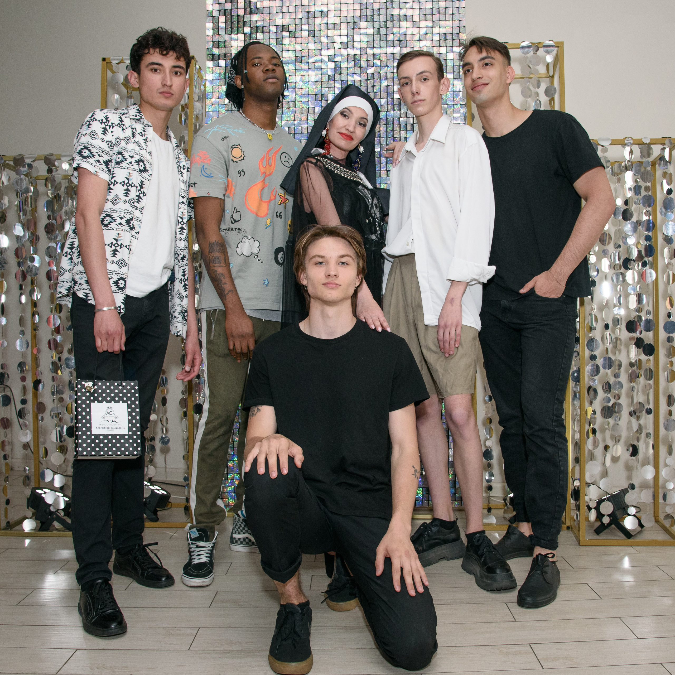 Показ Мод «Men and Women». Портретный Семейный Fine-Art фотограф в Санкт-Петербурге Криулина