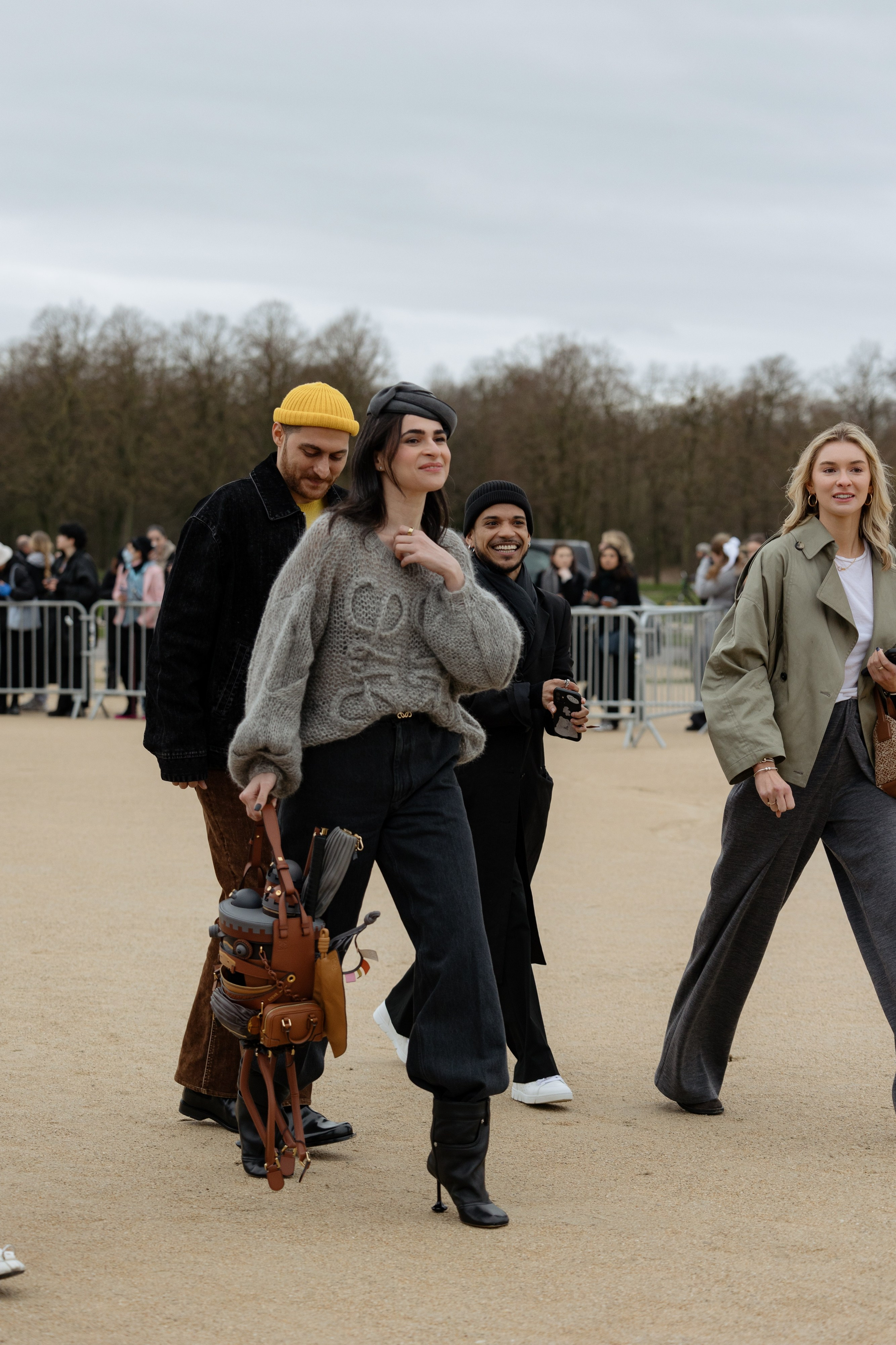 LOEWE PFW WOMENSWEAR FALL-WINTER 24/25. Photographer in Milan Ivan Goncharov