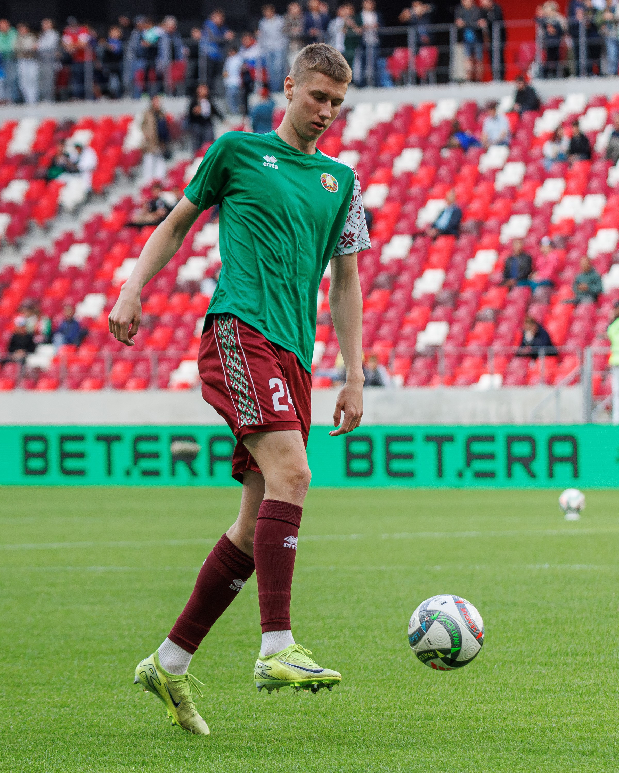 Товарищеский матч Россия — Беларусь. Спортивный фотограф Вадим Добедченков