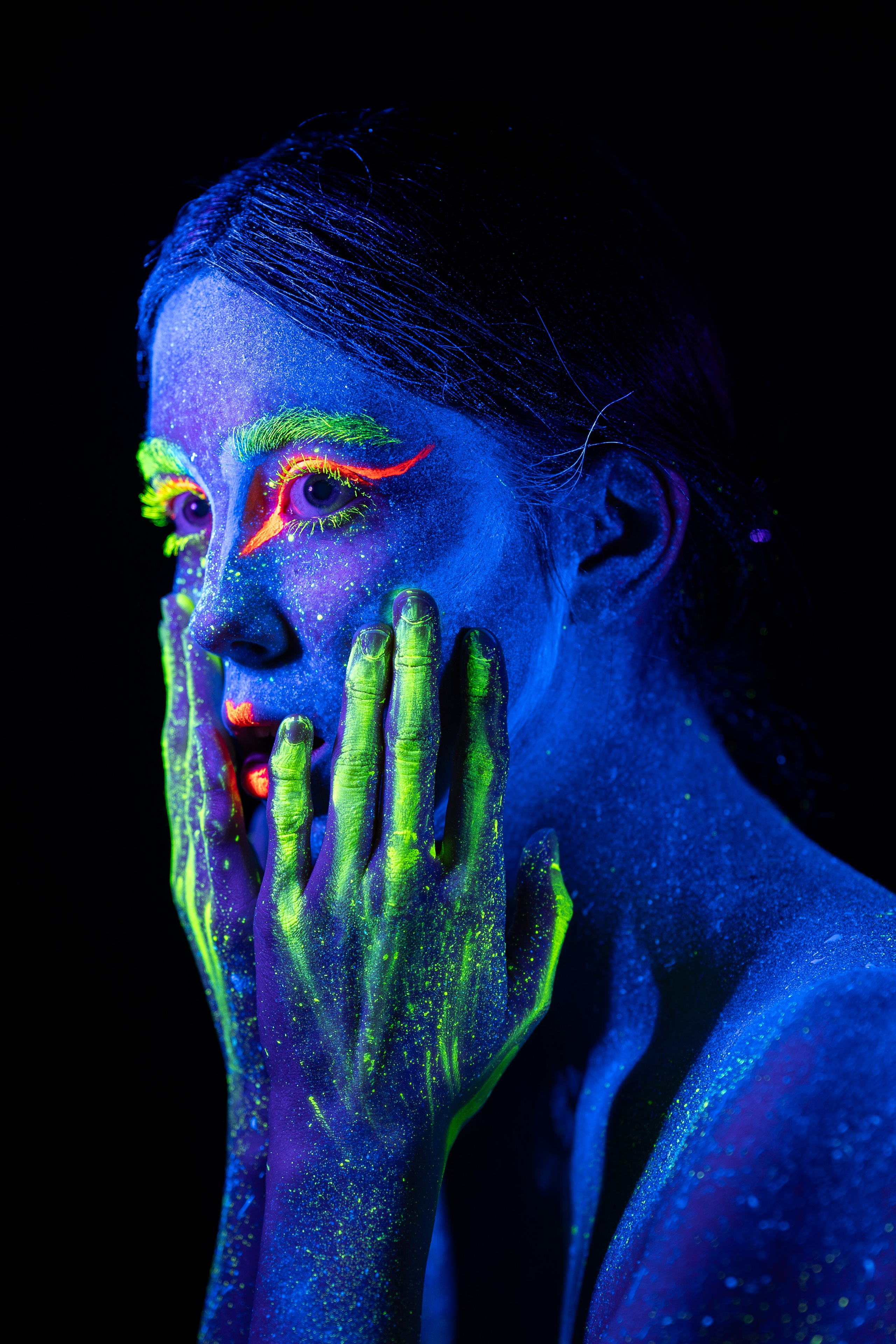 Неон. Легкая фотография