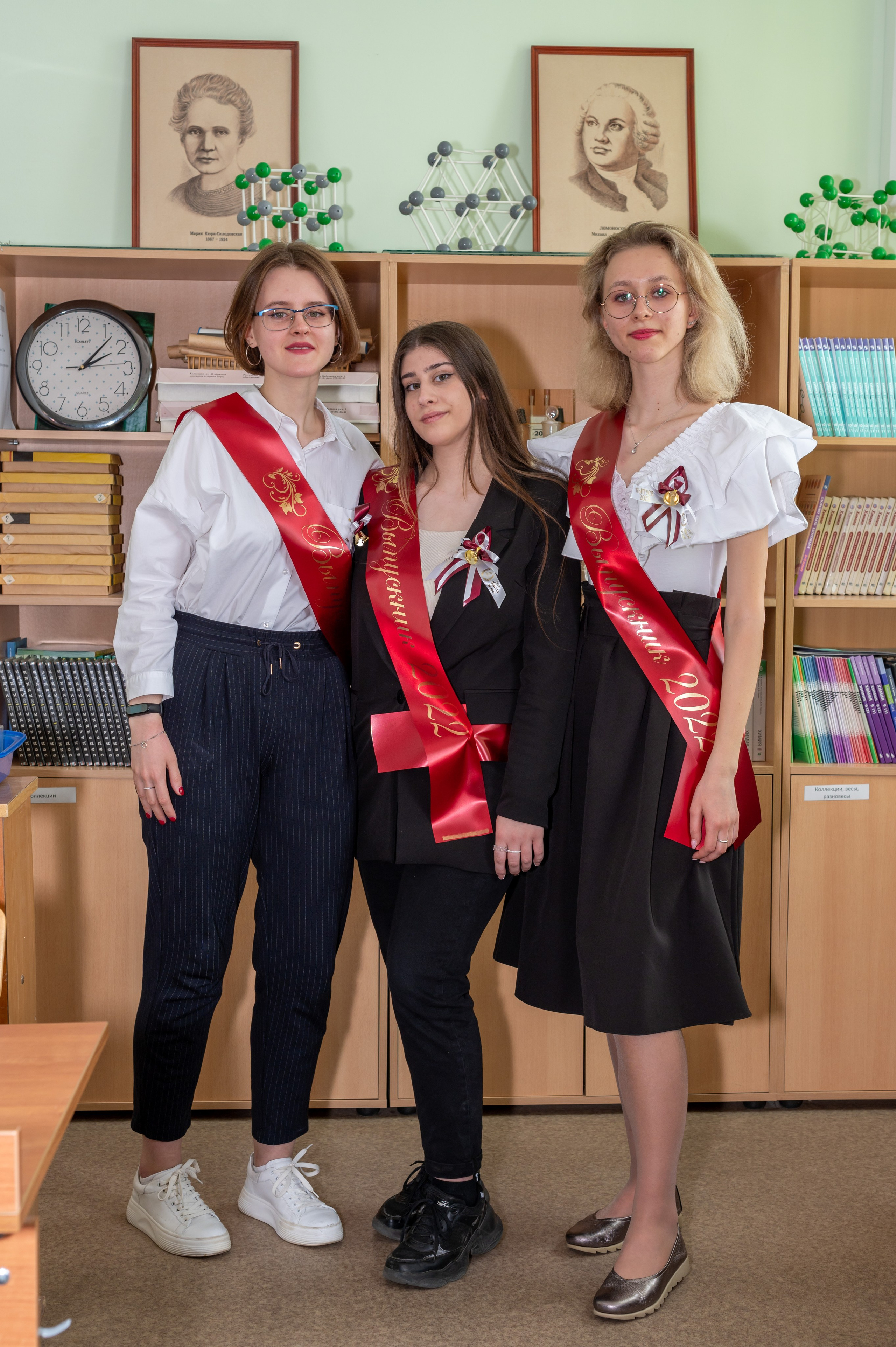 Последний звонок Школа 1412. Детский и семейный фотограф г. Москва Оксана Катаджи