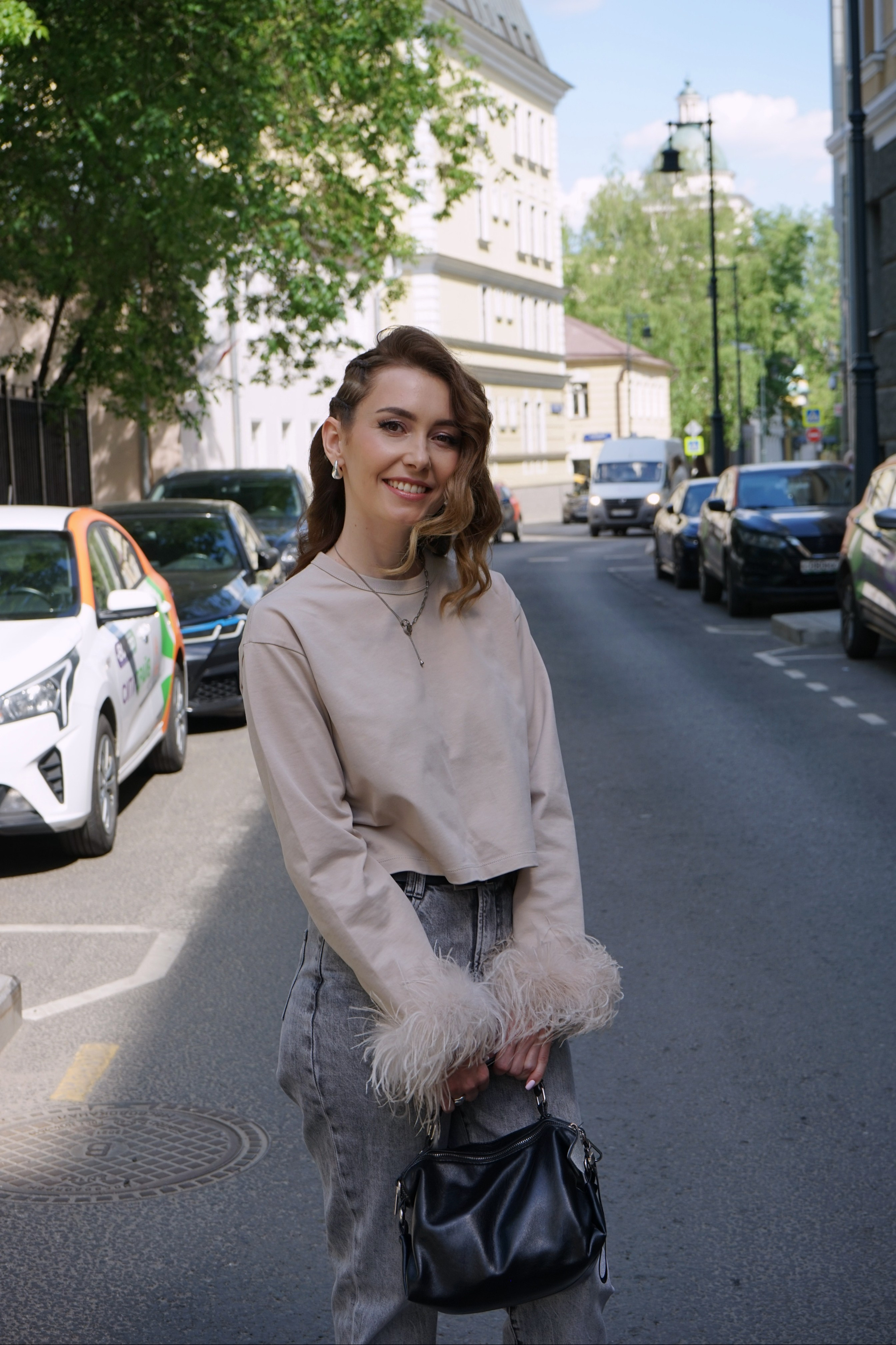 Анастасия, уличная фотосессия. Женский фотограф в Москве Уварова Анастасия