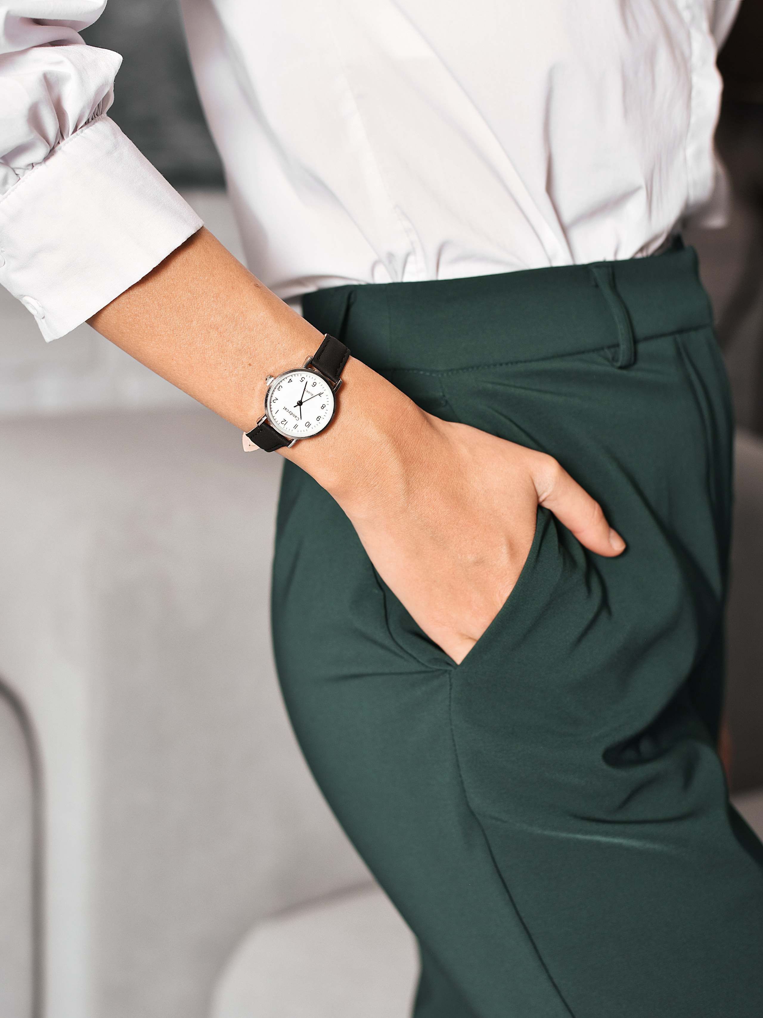 Кейс «Часы» для маркетплейсов. Фотограф Таина Комбарова