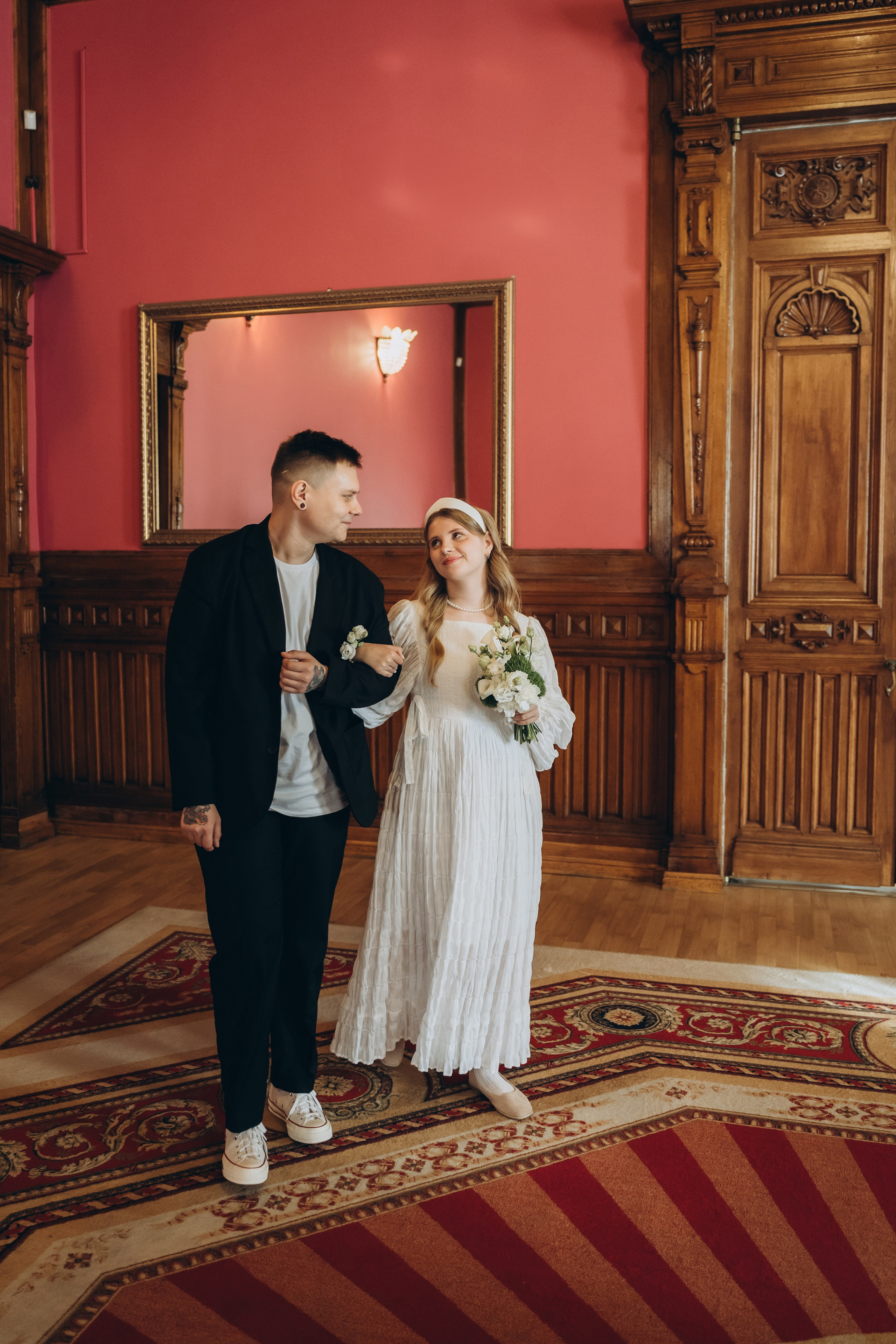 Любовь во 2-м Дворце Бракосочетания. Фотограф в Санкт-Петербурге — Лучина Екатерина