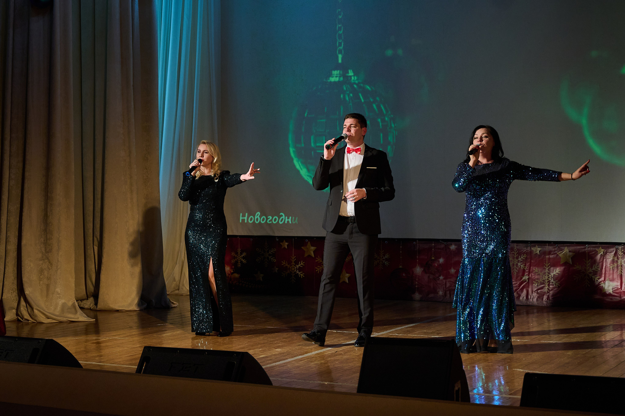 Концерт НГ В ДК. Жизнь курорта Кабардинка в фотографиях