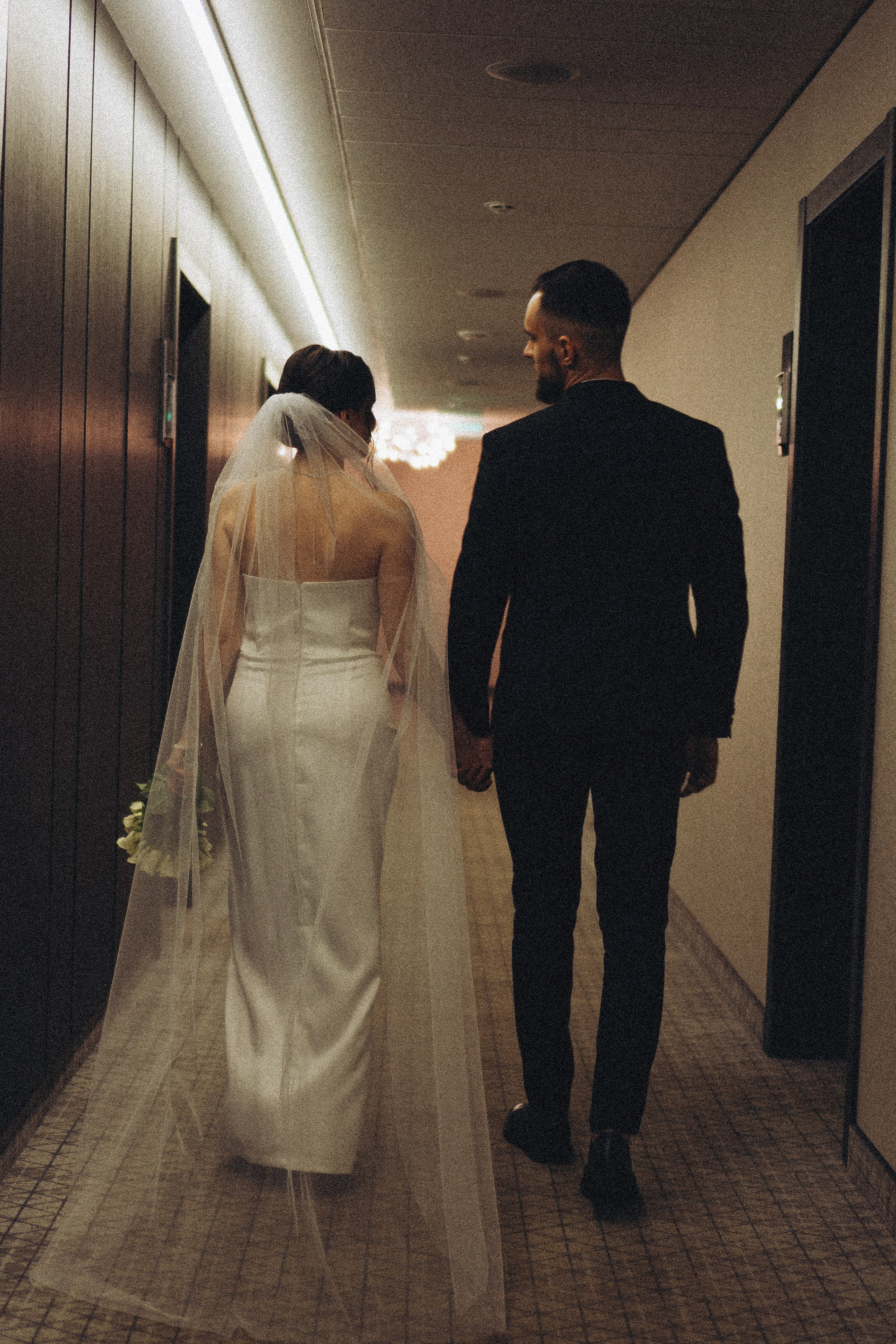 СВАДЕБНАЯ СЬЕМКА СБОРОВ ЖЕНИХА И НЕВЕСТЫ В ОТЕЛЕ И ТАКЖЕ ФОТОСЕССИИЯ В ОТЕЛЕЕ МЕГАПОЛИС БРЯНСК. Профессиональный фотограф, Санкт-Петербург — Виктория Богомолова