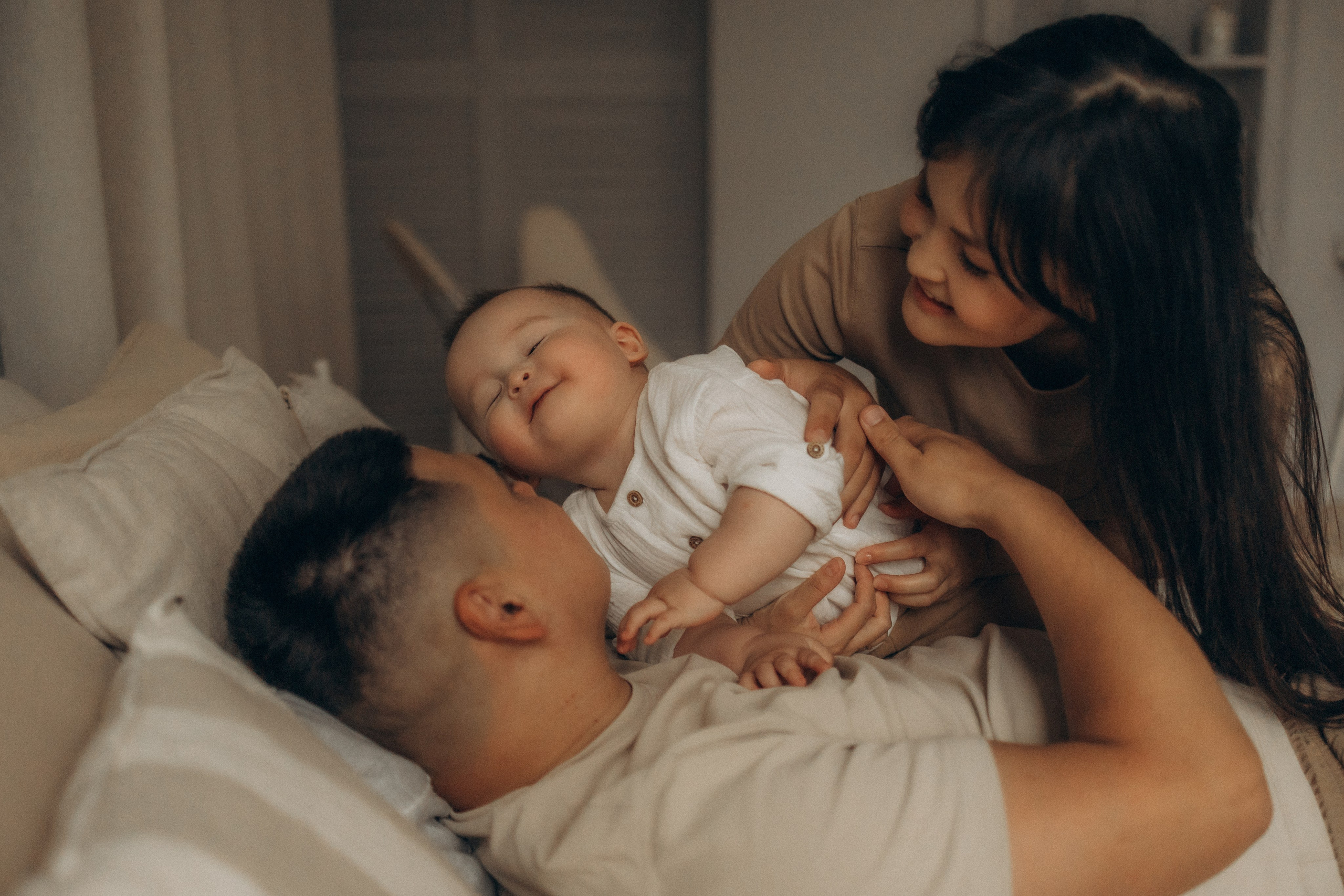 Алия: семейная в студии. Эльвира Галимьянова — семейный фотограф Екатеринбурга