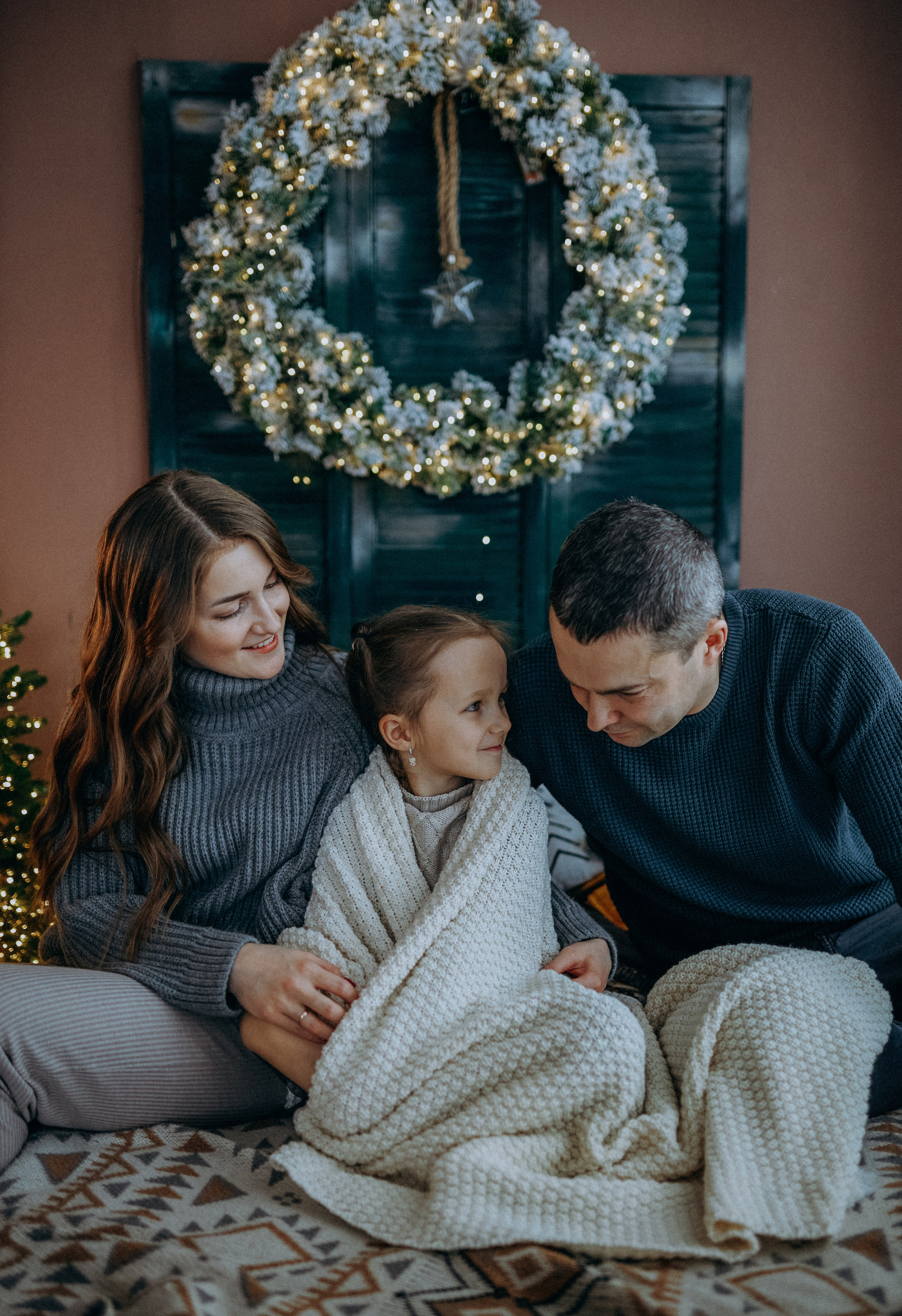 Новогодние семейные фотосесии. Фотограф в Каргополе и Няндоме