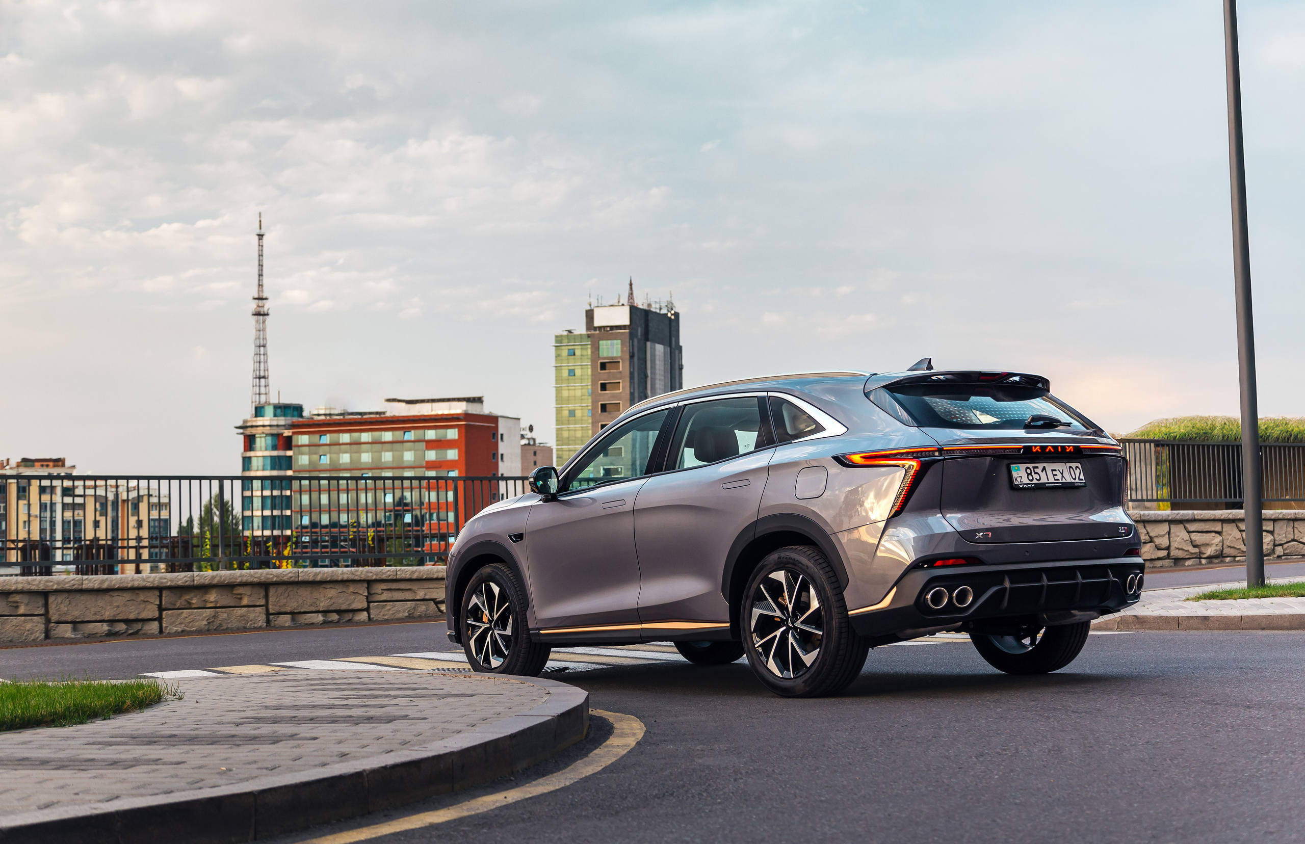 KAIYI X7. Рекламный и портретный фотограф в Алматы — Серекпаев Танирхан