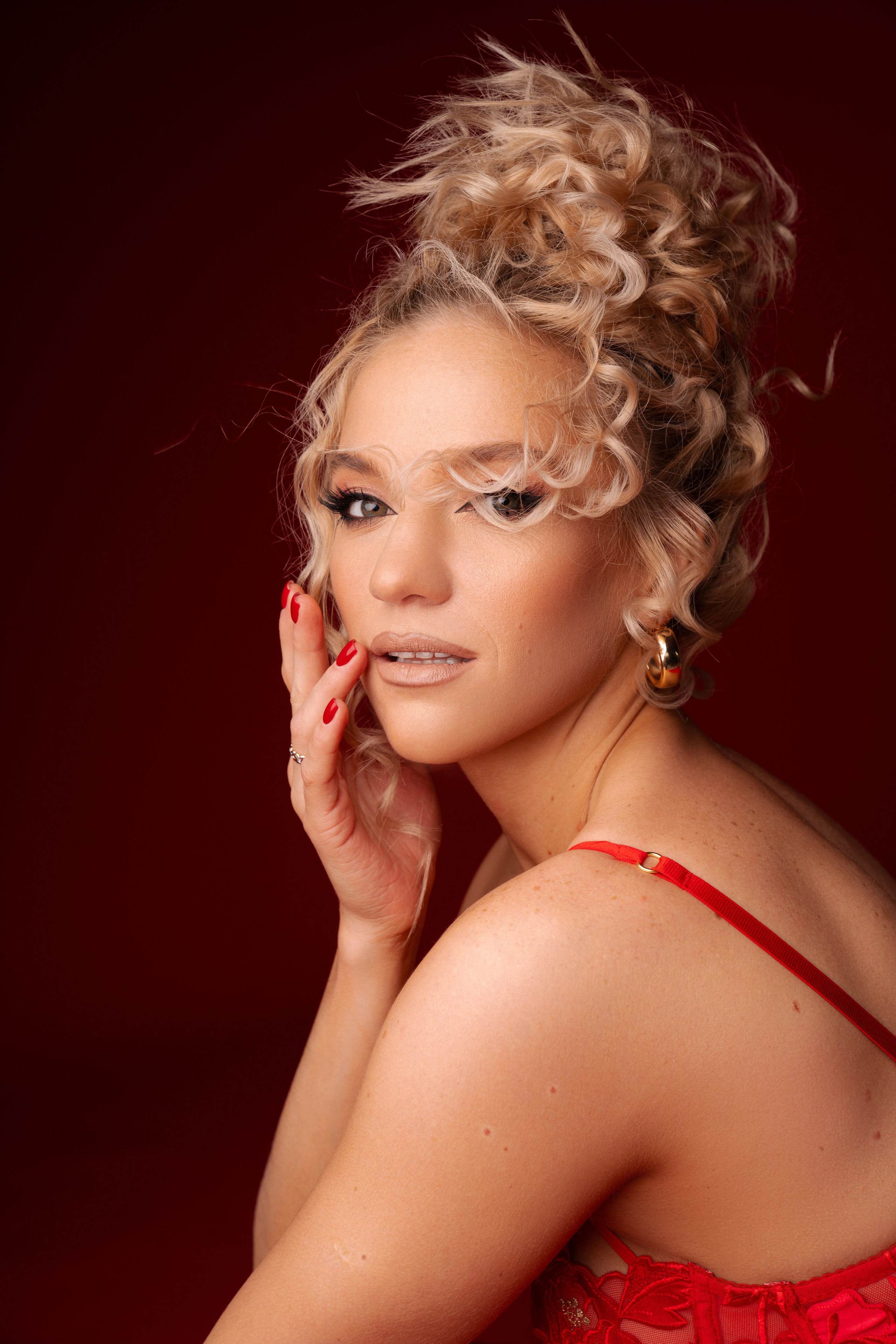 Индивидуальная съемка (Glamour, Beauty, Fashion). Оксана Волик фотограф в Архангельске. Аренда фотостудии White Studio