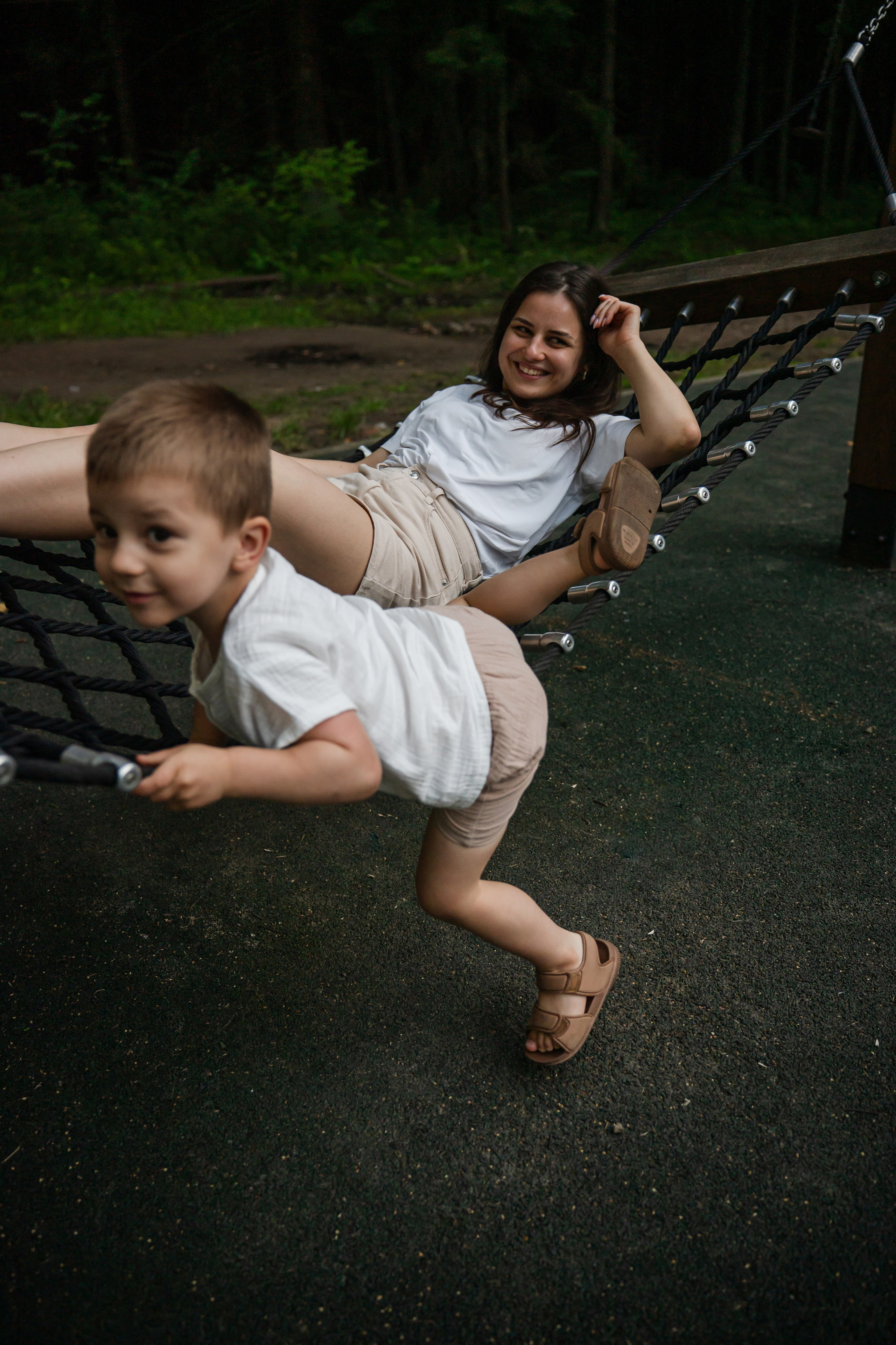 фотосессия ребенка и мамы в парке