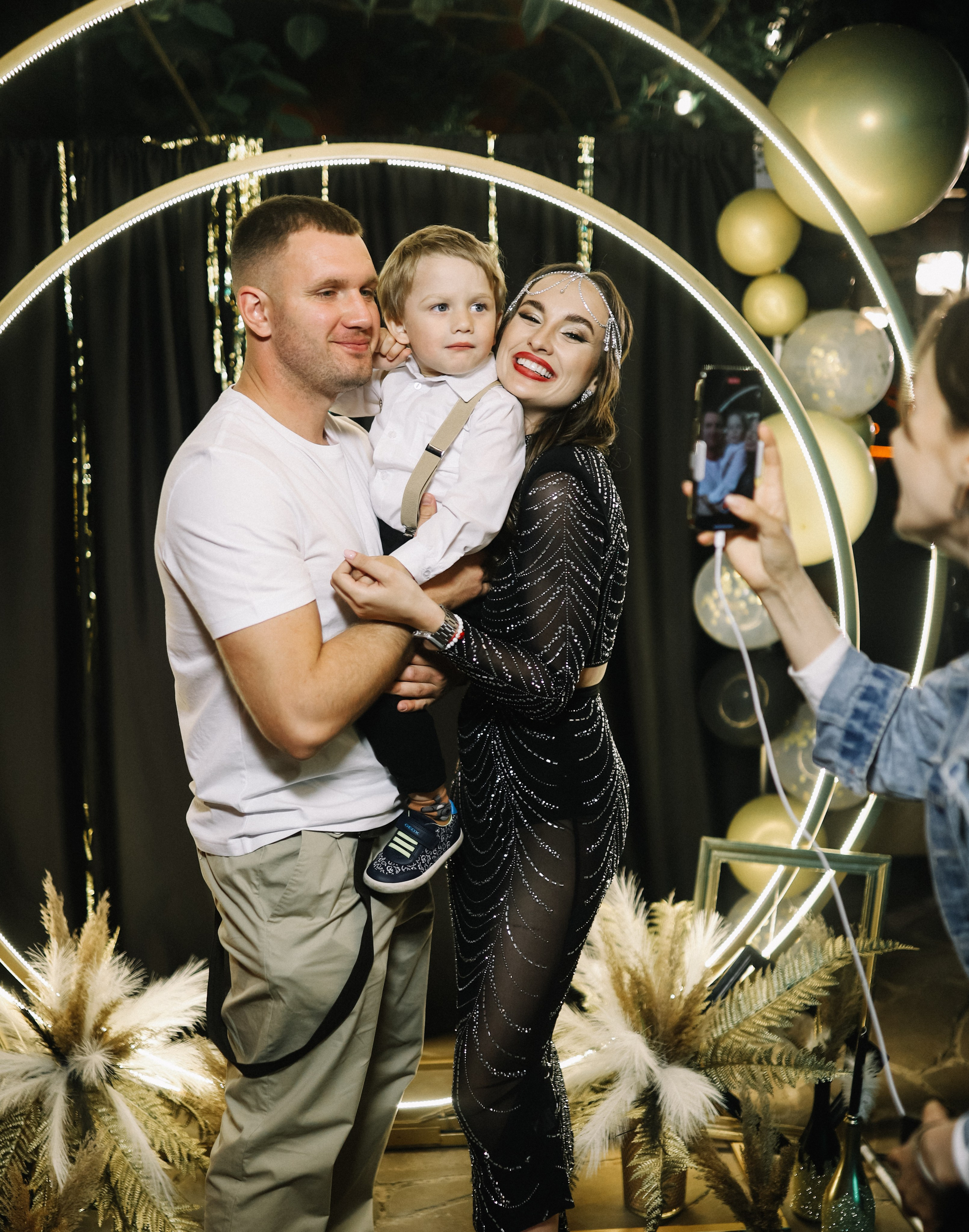 25.Диана и гости