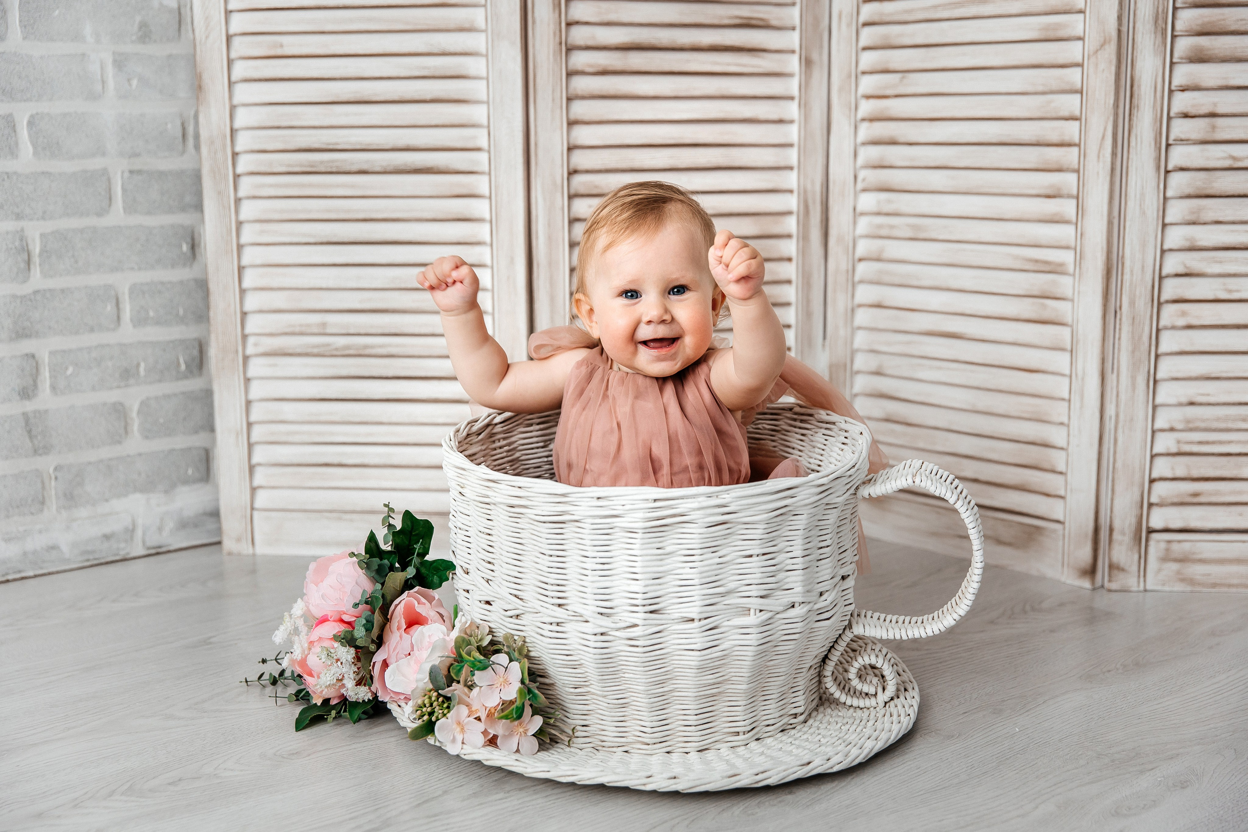 Чашечка. Детский фотограф, выпускные альбомы в Нижнем Новгороде Бодягина Мария