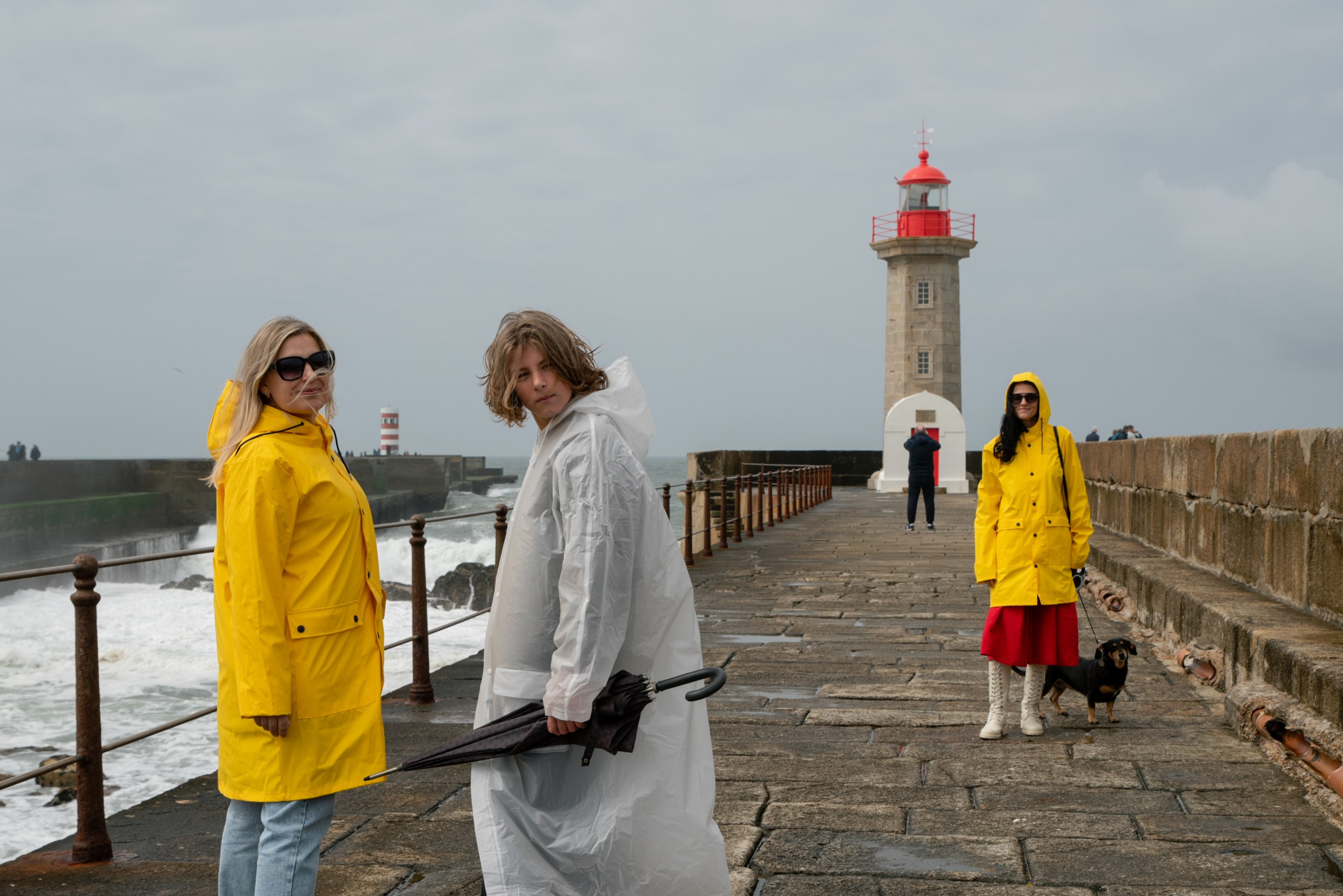 IRINA. FOZ. Anastasiia Antoniuk portrait, family and couple photographer, Portugal