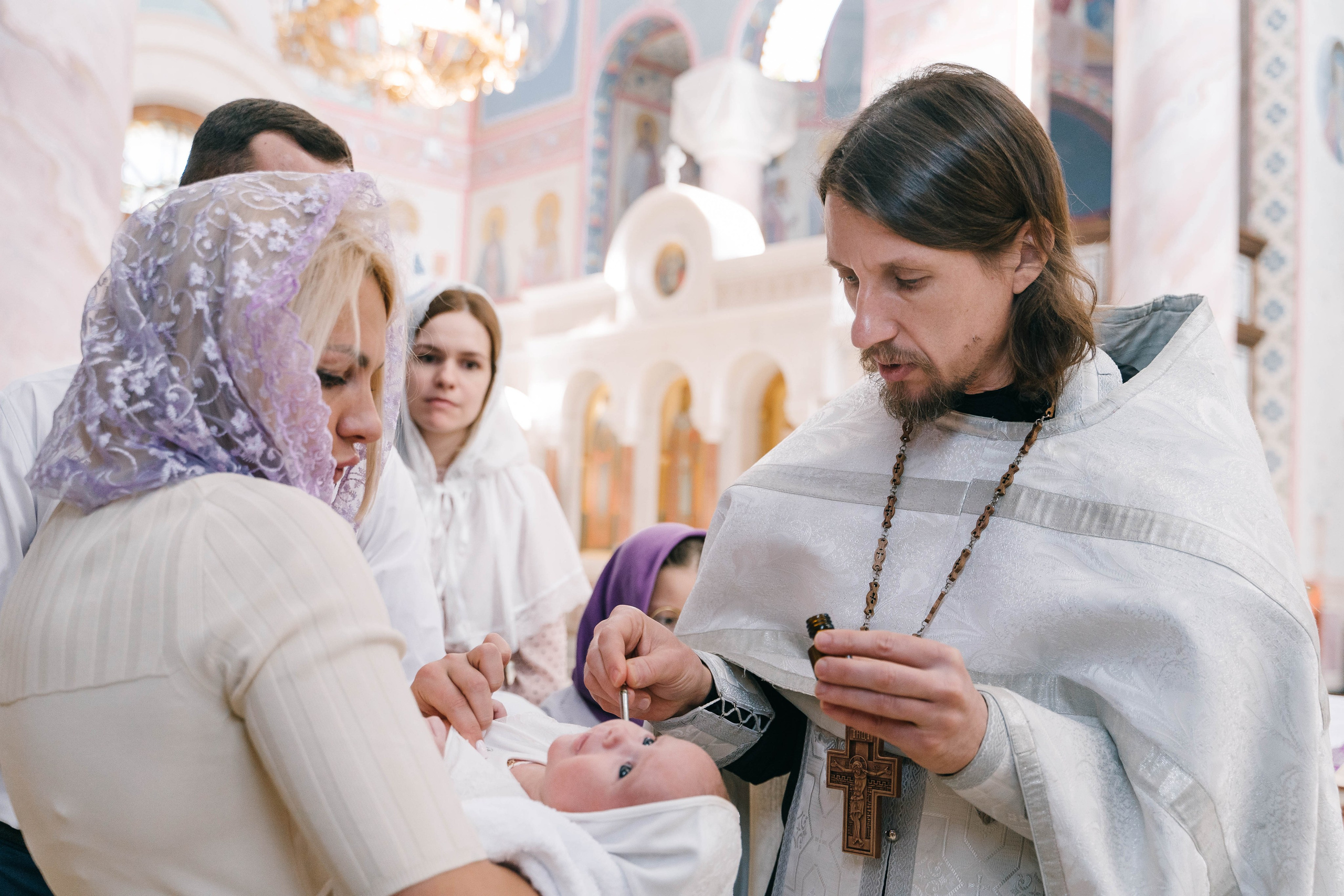 Фотограф на крещение в Самаре Сергей Логинов. Фотограф Сергей Логинов