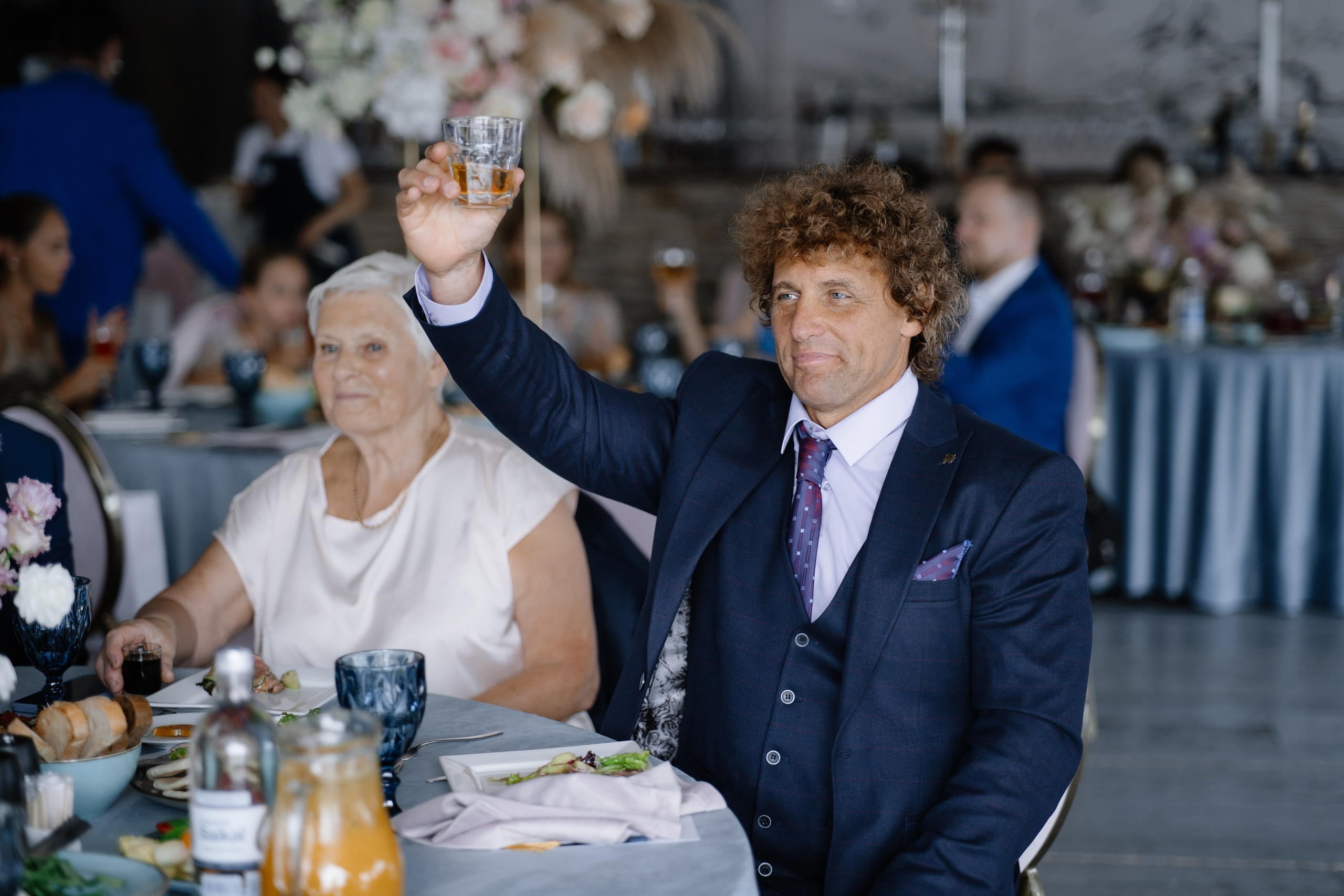 Выездная регистрация свадьбы в ресторане River Club Moscow. Свадебный и семейный фотограф в Москве Светлана Зоткина