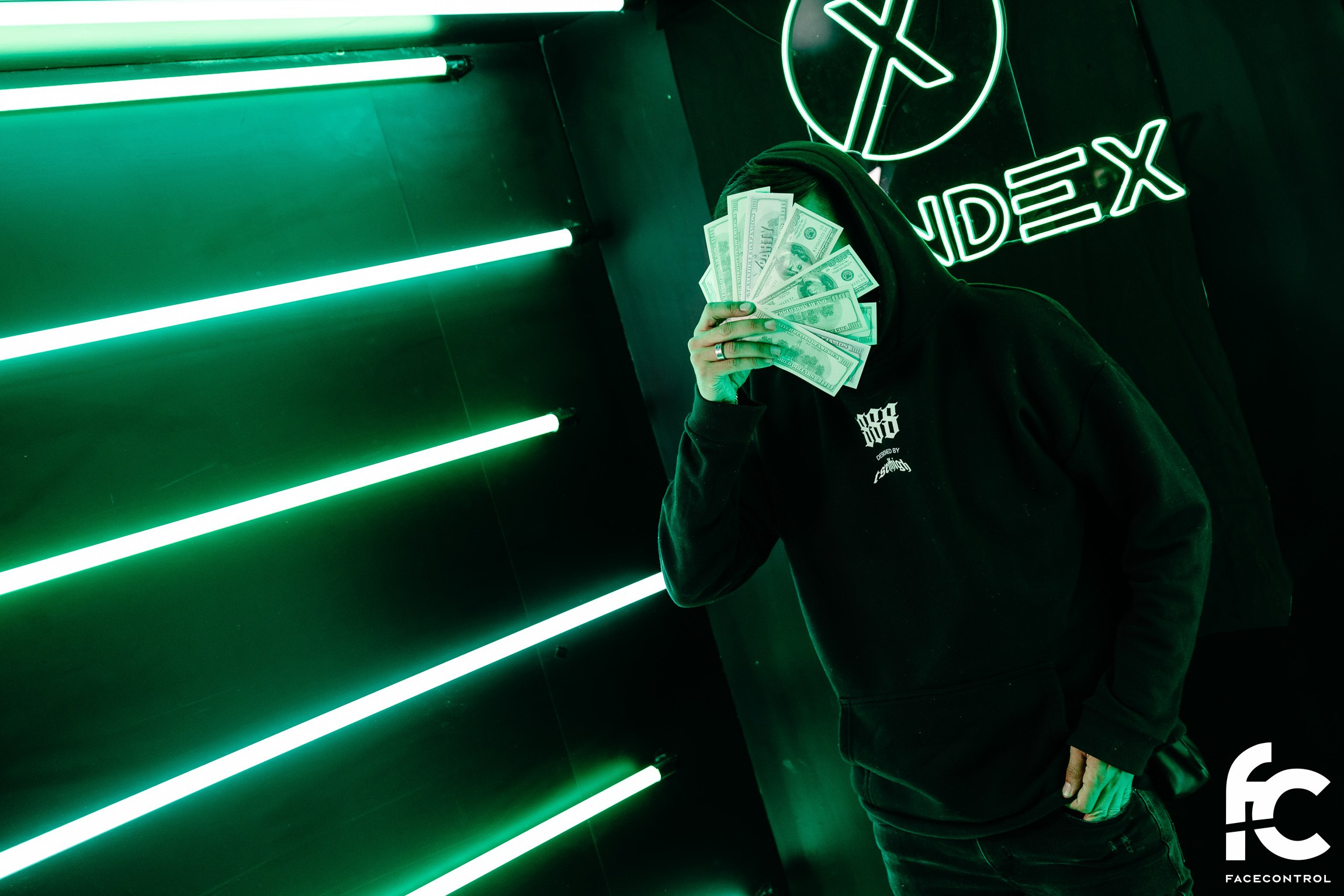 XAINDEX. Face Control: Crónica social, anuncios de eventos y reportajes fotográficos